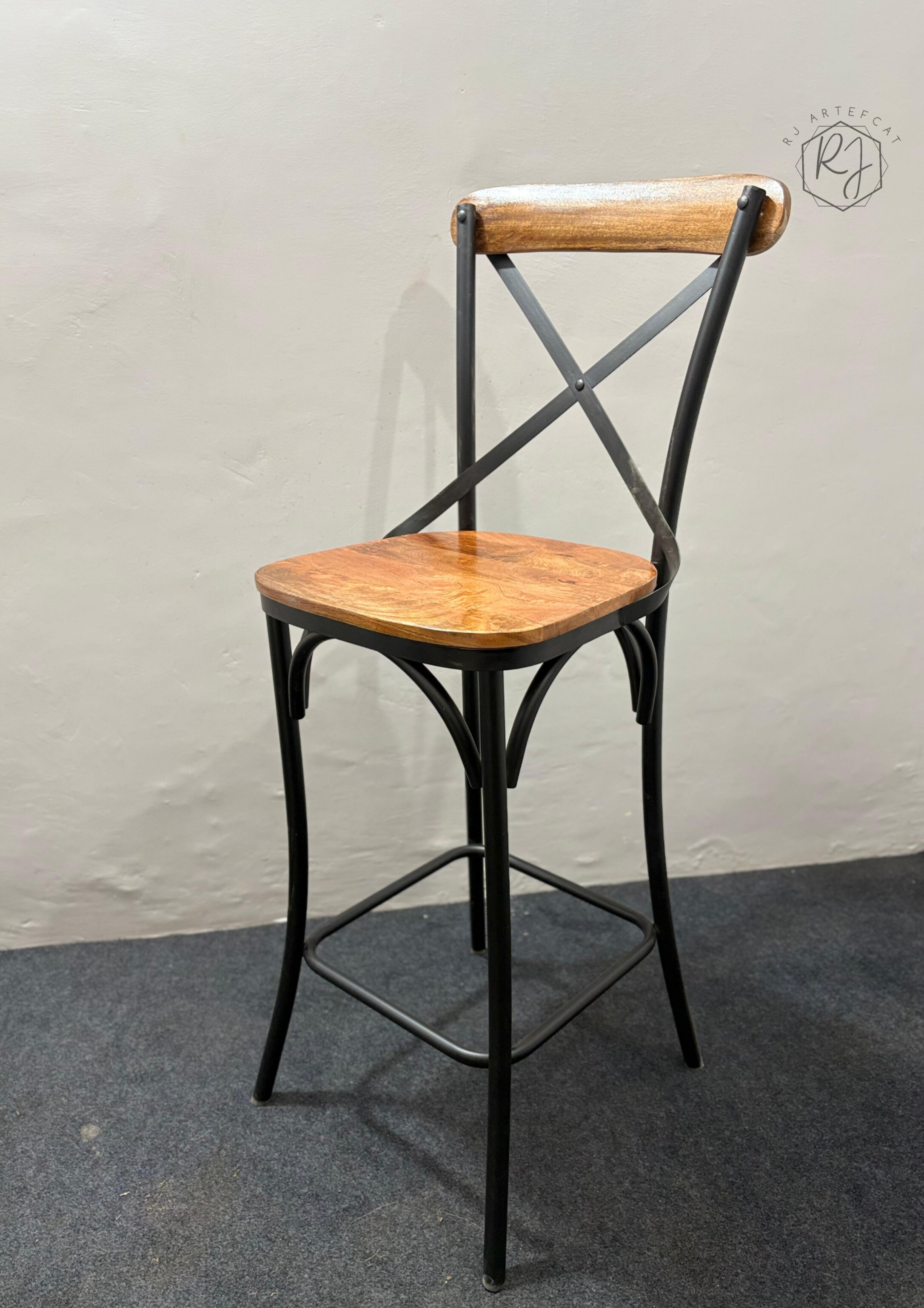 Wooden and metal bar stool