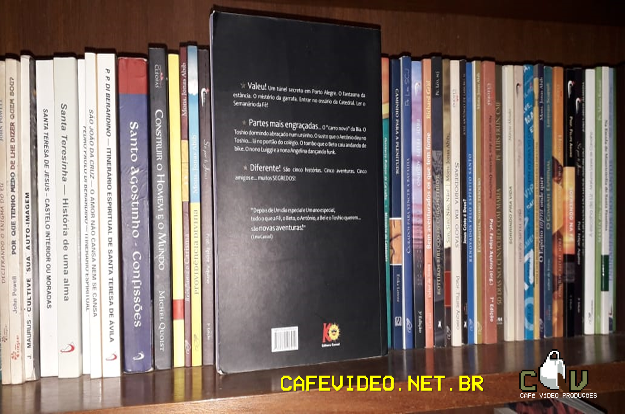 Livro "As Aventuras de Beto e Fê - O Segredo da Moeda"