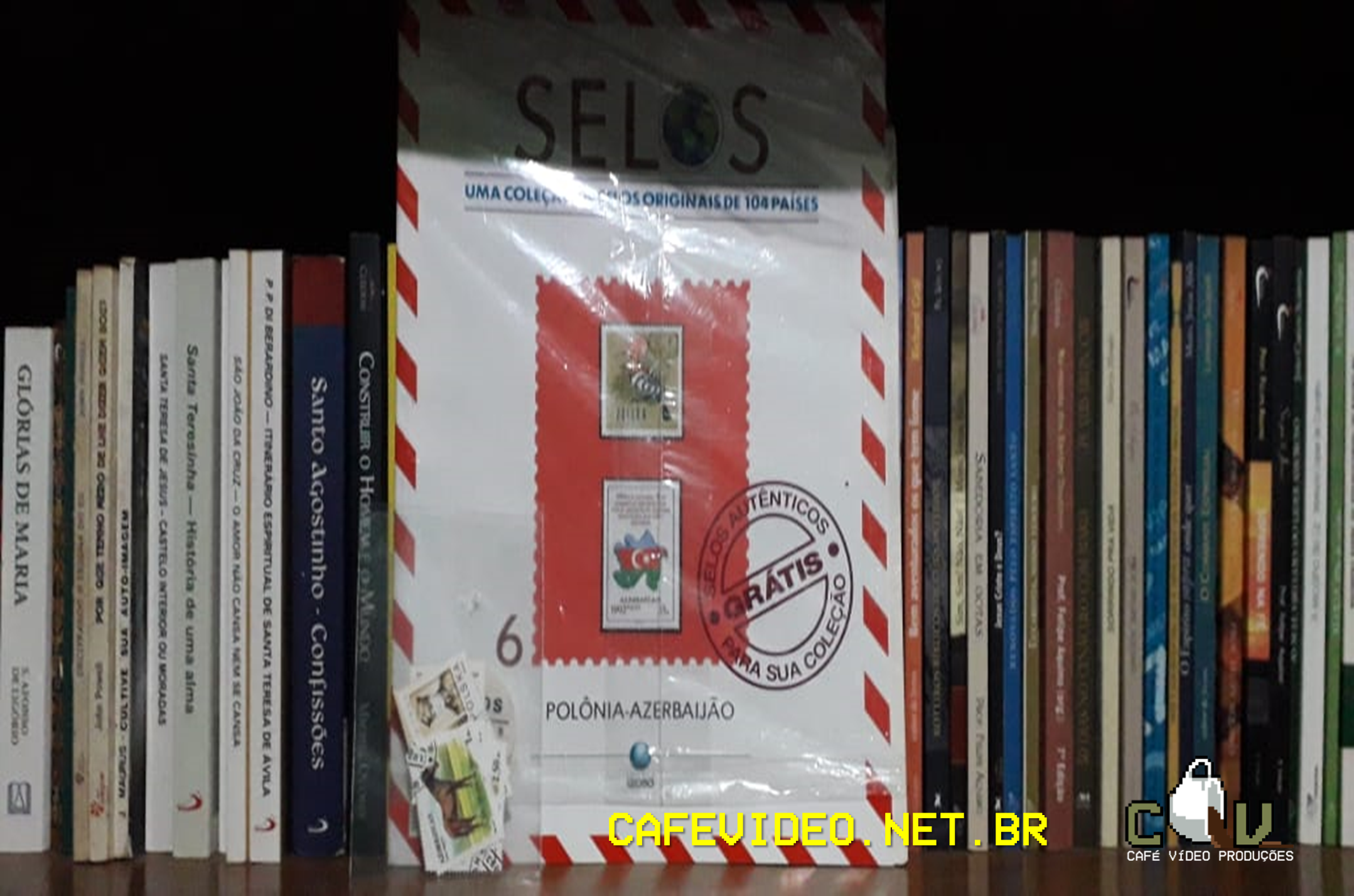 Revistas "Selos Originais de 104 Países"