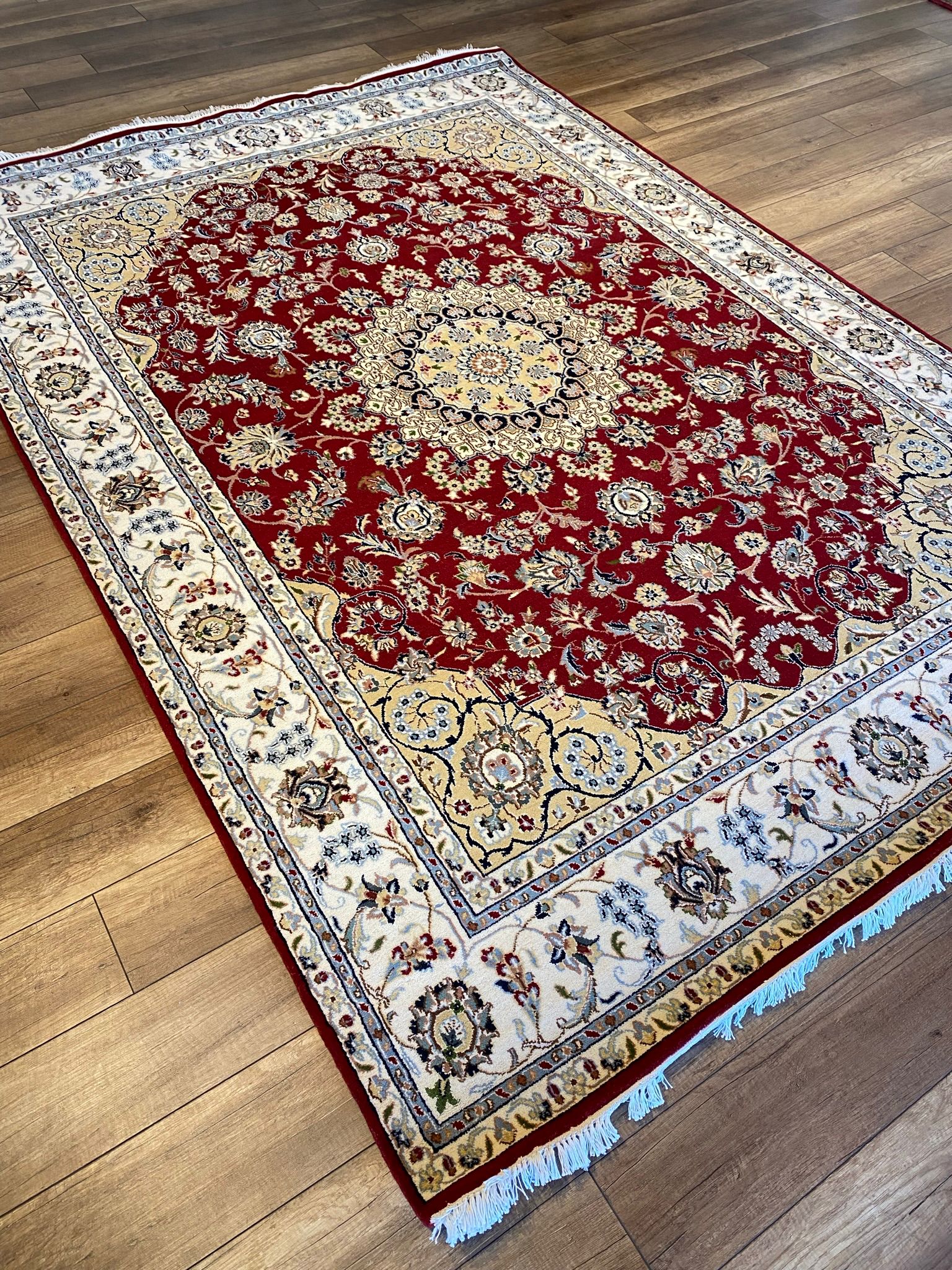 Traditional Area Rug