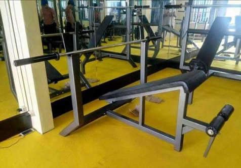Bench Press with Leg Curl Weight Bench