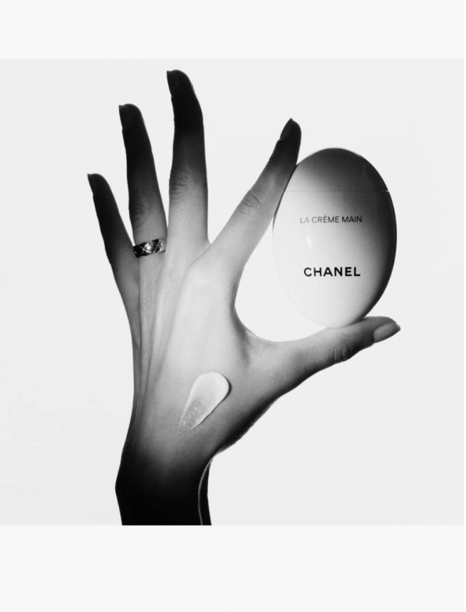 CHANEL LA CRÈME MAIN Hand & Nail Cream