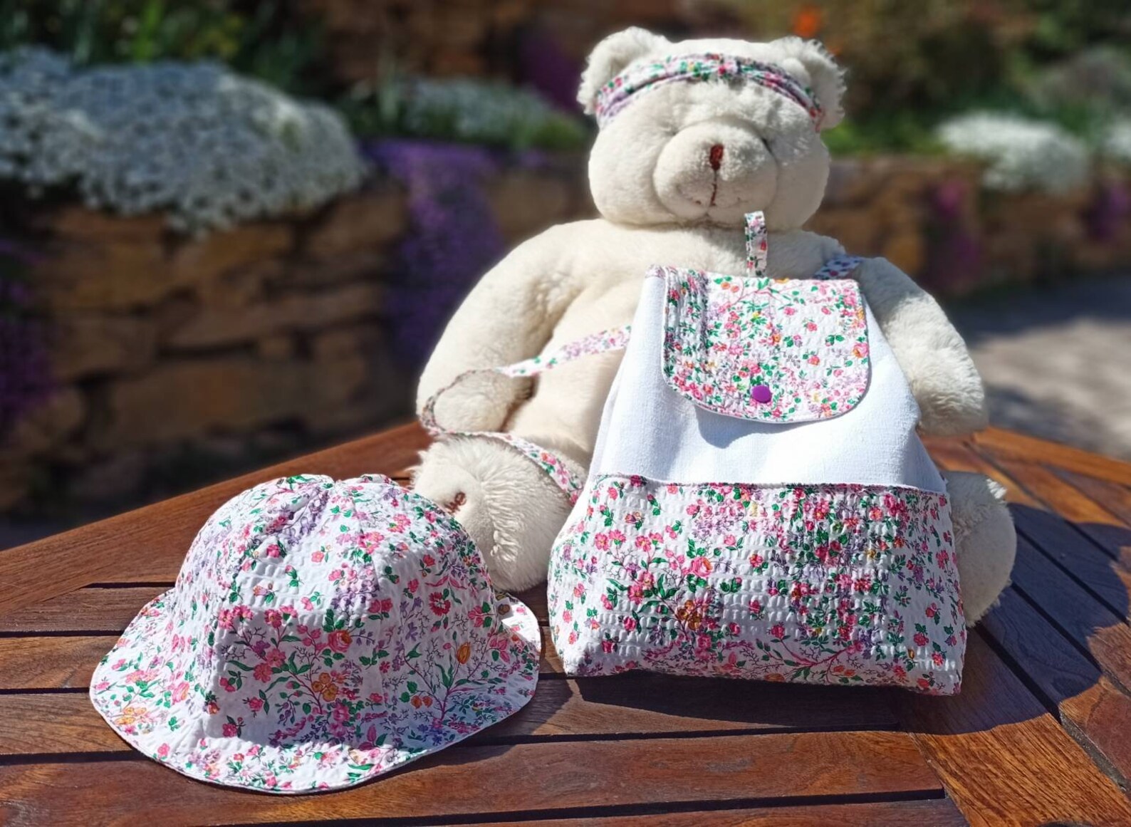 Sac à dos, sac à doudou, sac à goûter, liberty