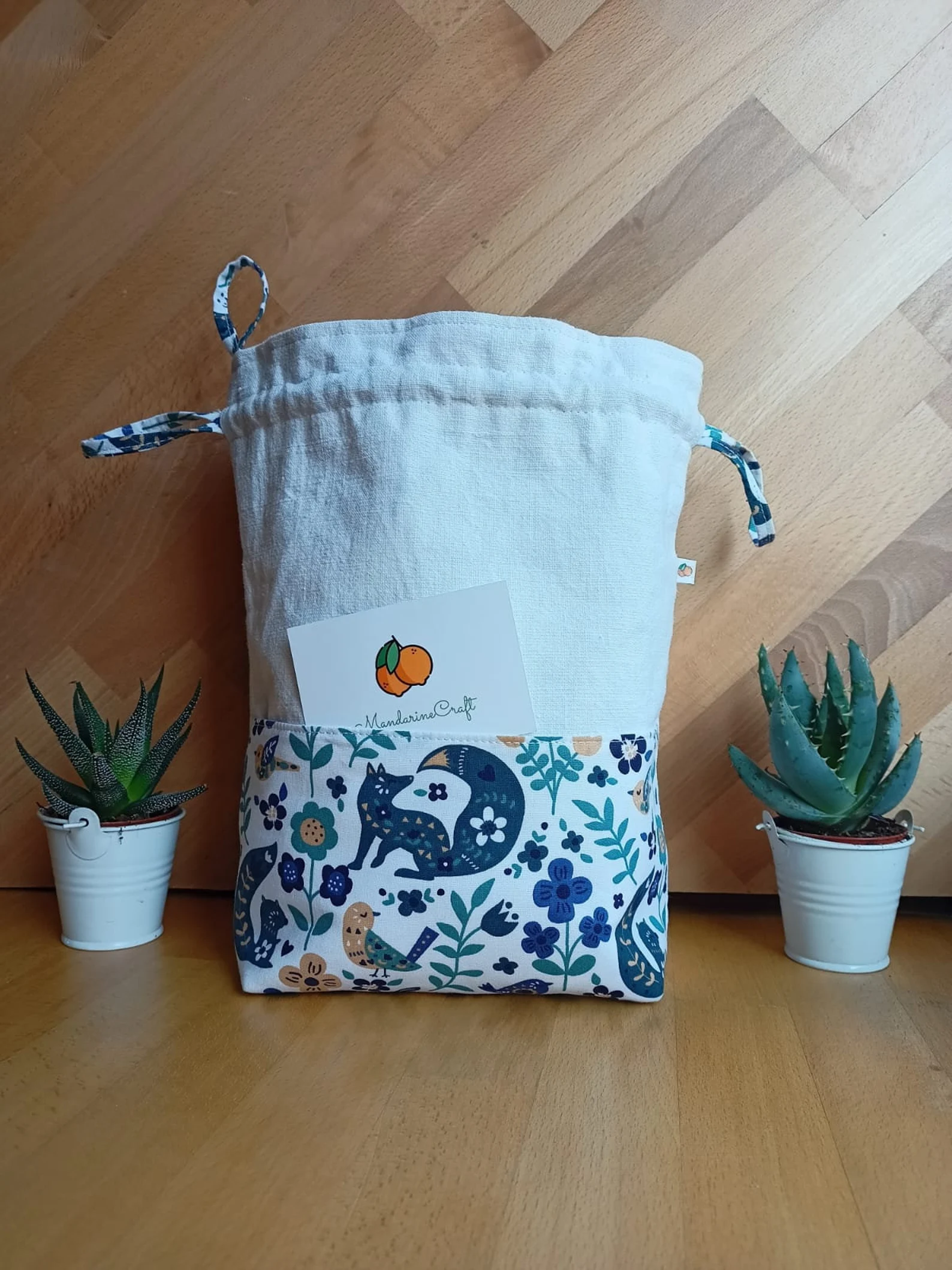 Pochon, sac cadeau 0 déchet, sac à doudou, sac à goûter, en cretonne et lin, renard bleu et porte-carte