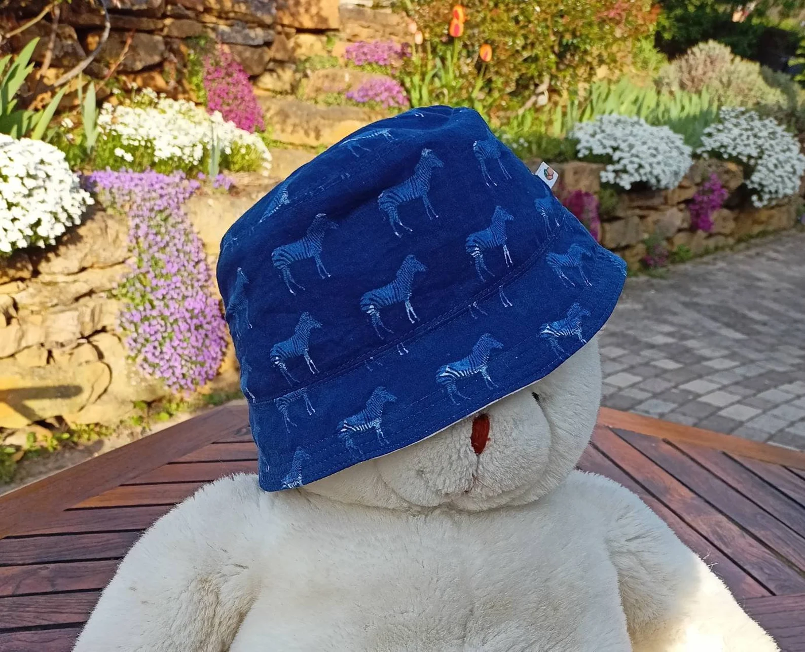 Bob, chapeau bébé, enfant, réversible en lin et coton imprimé zèbres