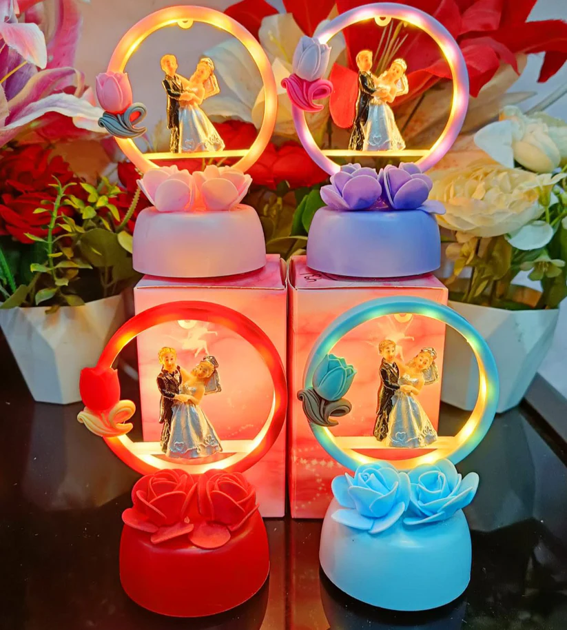 heart Couple LED Showpiece