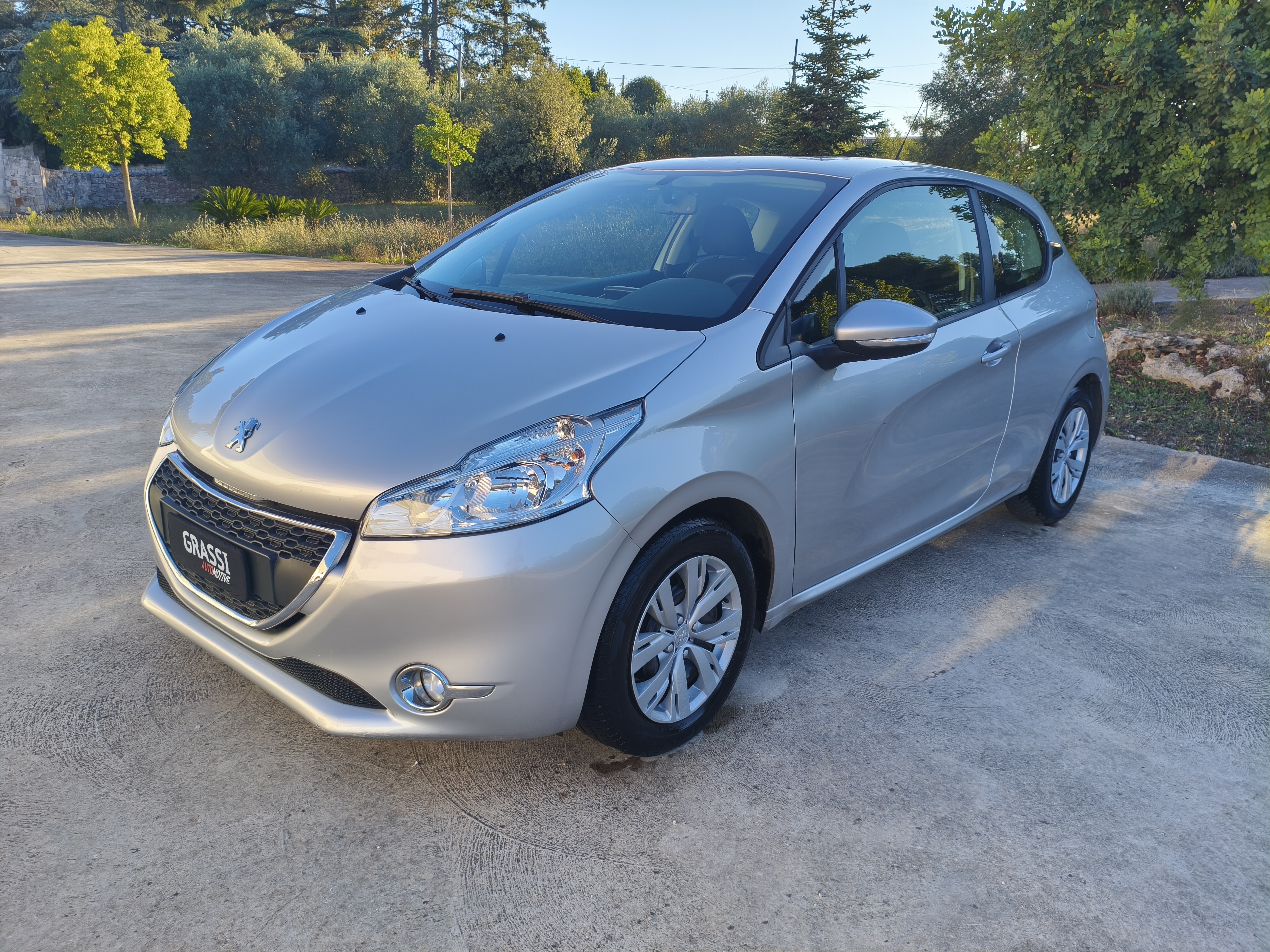 Peugeot 208 1.4 HDi Active