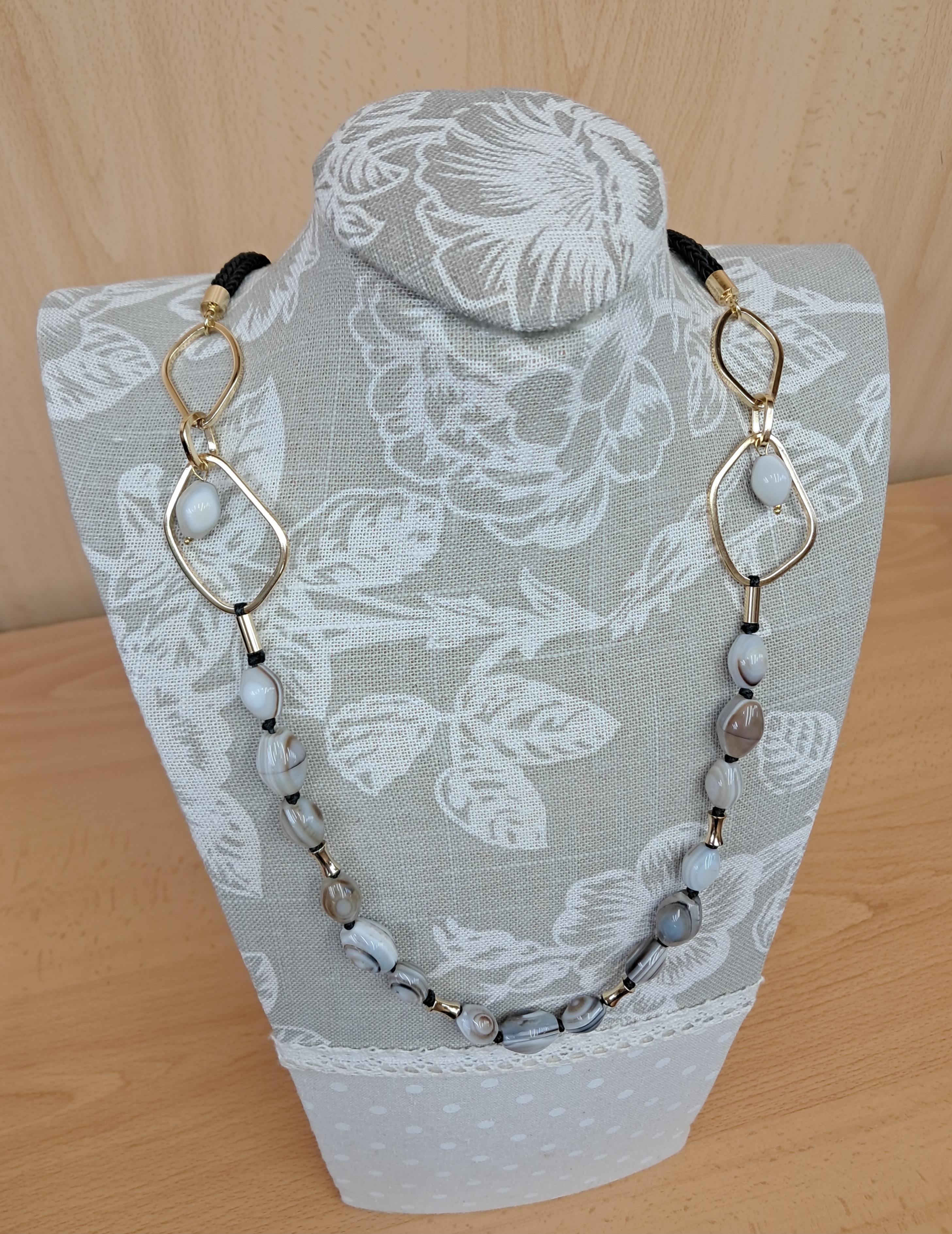 COLLAR (ZAMARINDO) GRIS (NECKLACE) ref.15248