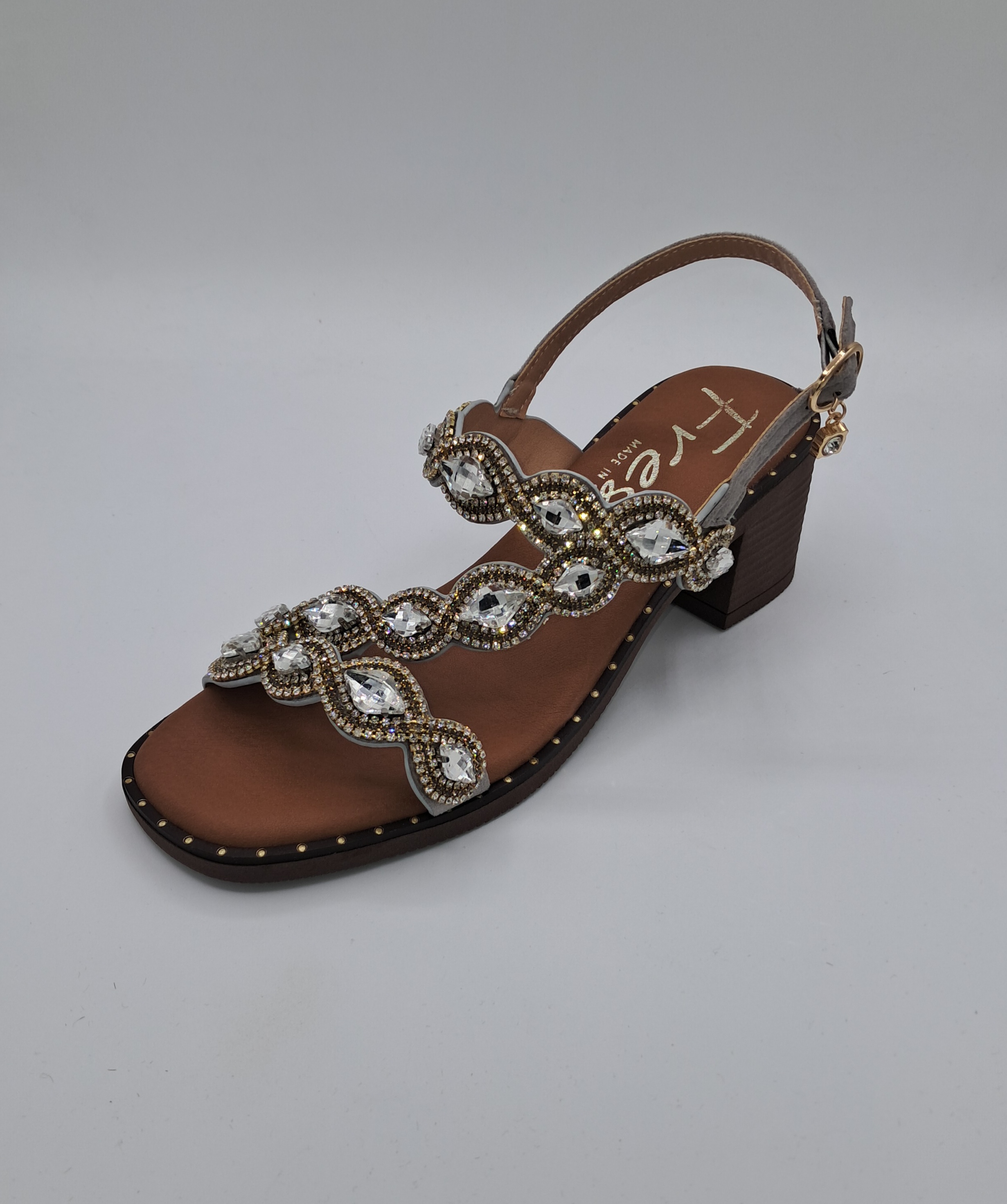 SANDALIAS (FRESIA) Ref. 15996