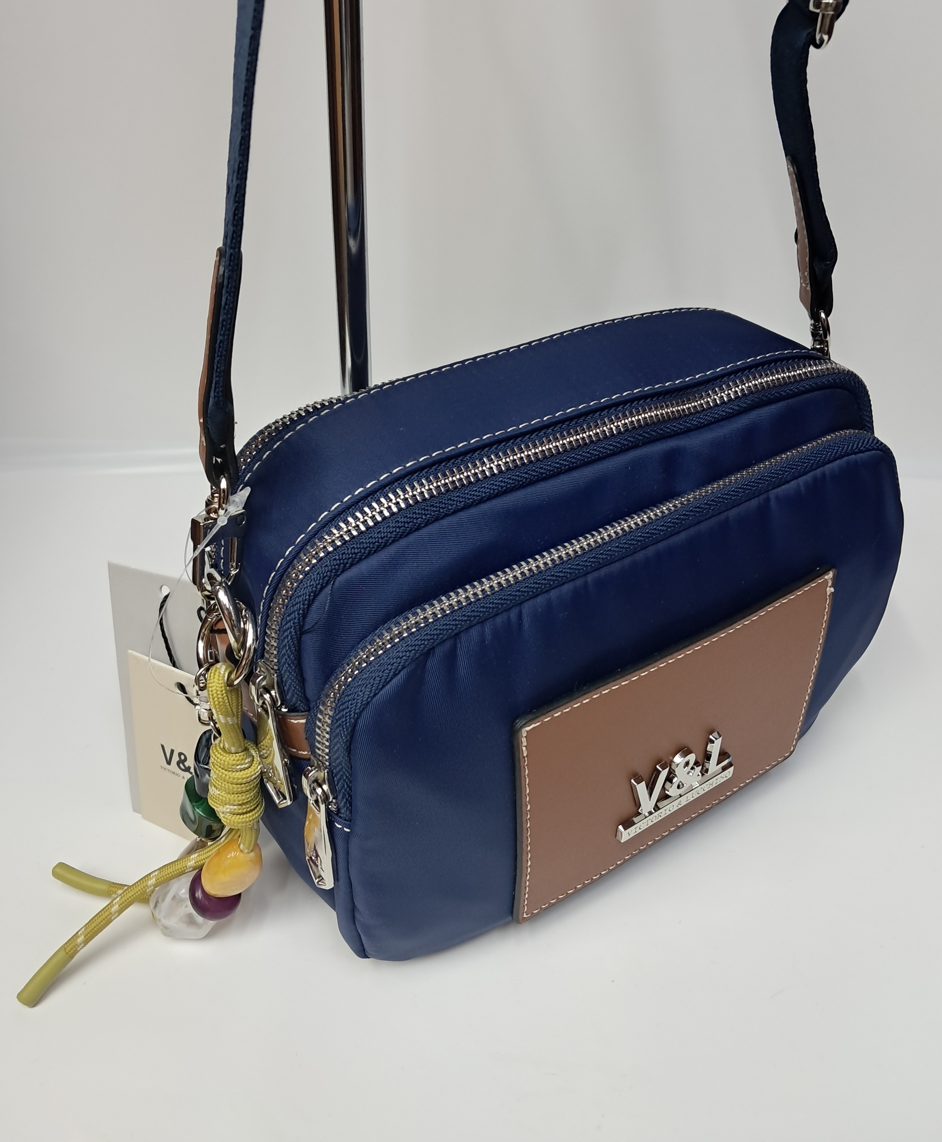 BOLSO BANDOLERA (VICTORIO & LUCCHINO) Ref. 15957