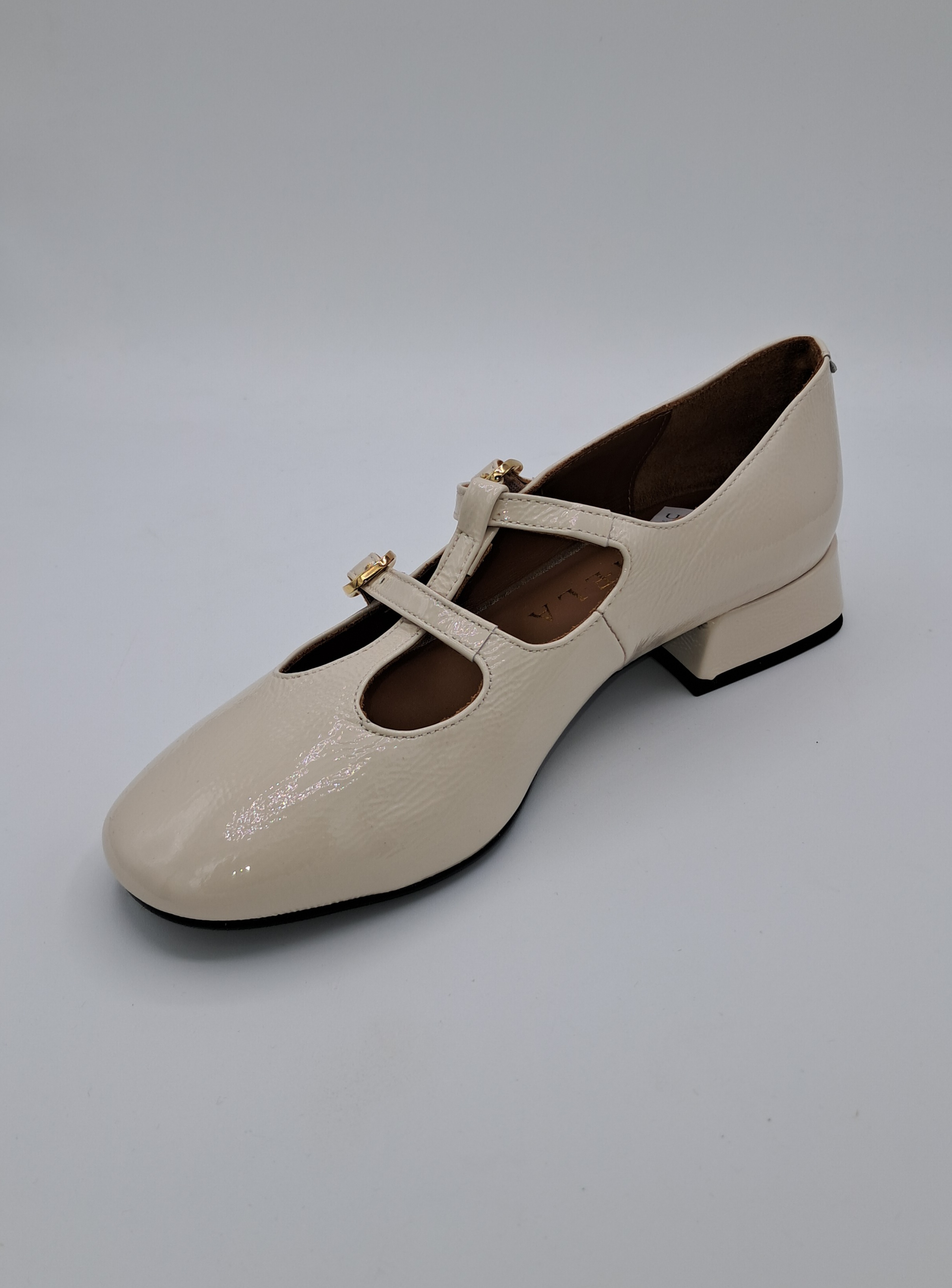 MERCEDITAS (DANIELA) Ref.15737