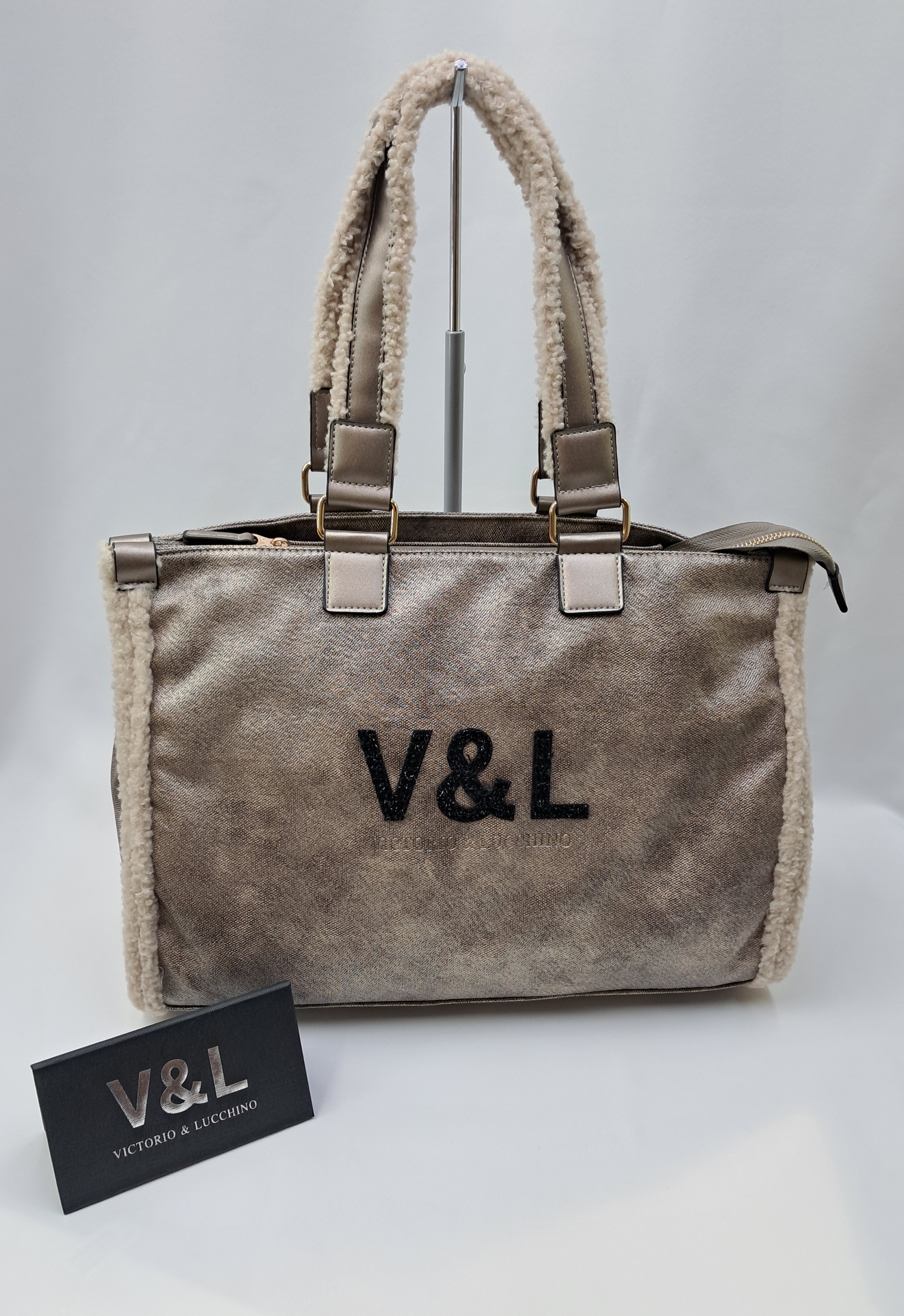 BOLSO DE MANO (VICTORIO & LUCHINNO) Ref.15729
