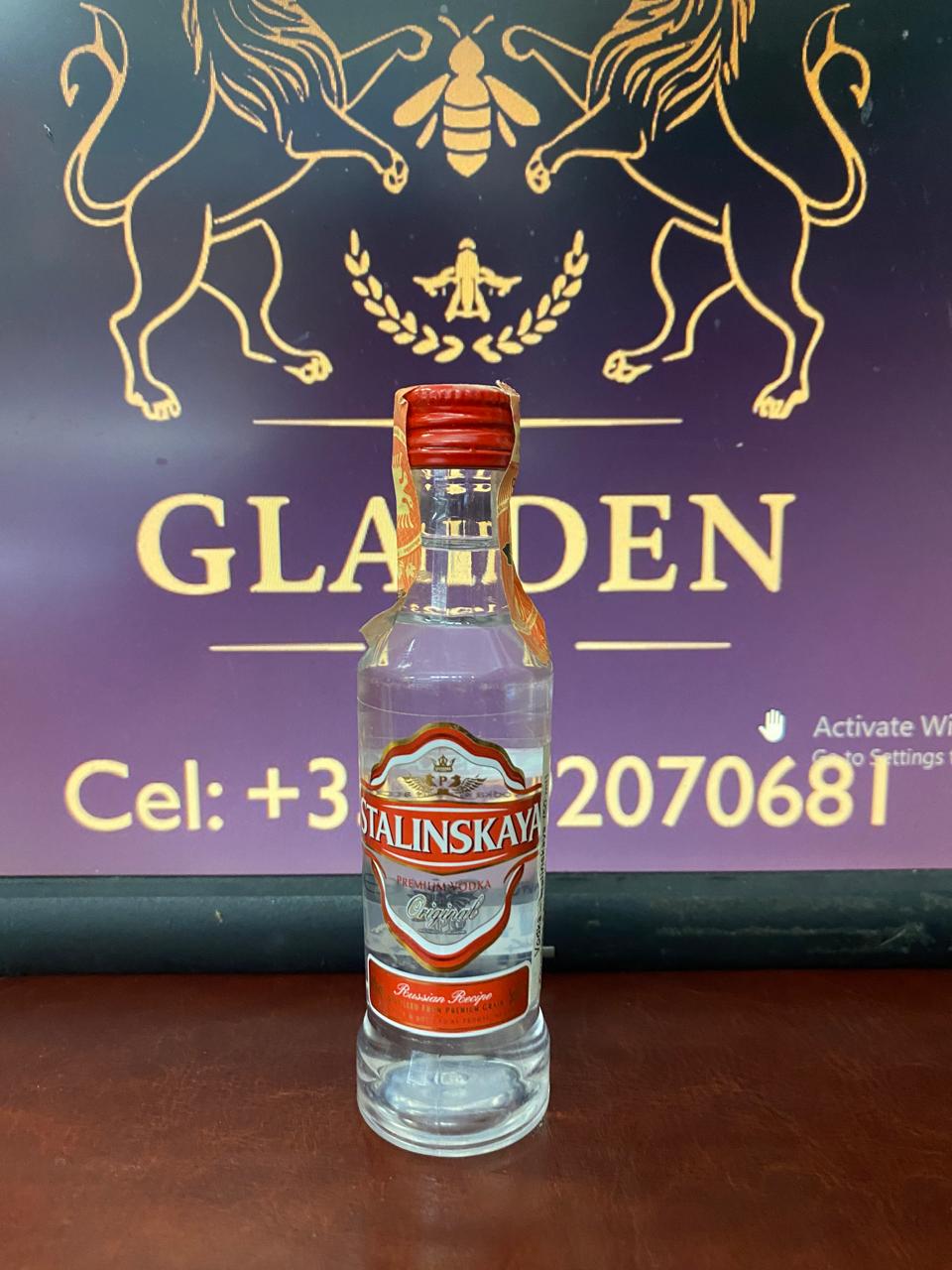 Stalinskaya Vodka miniatur