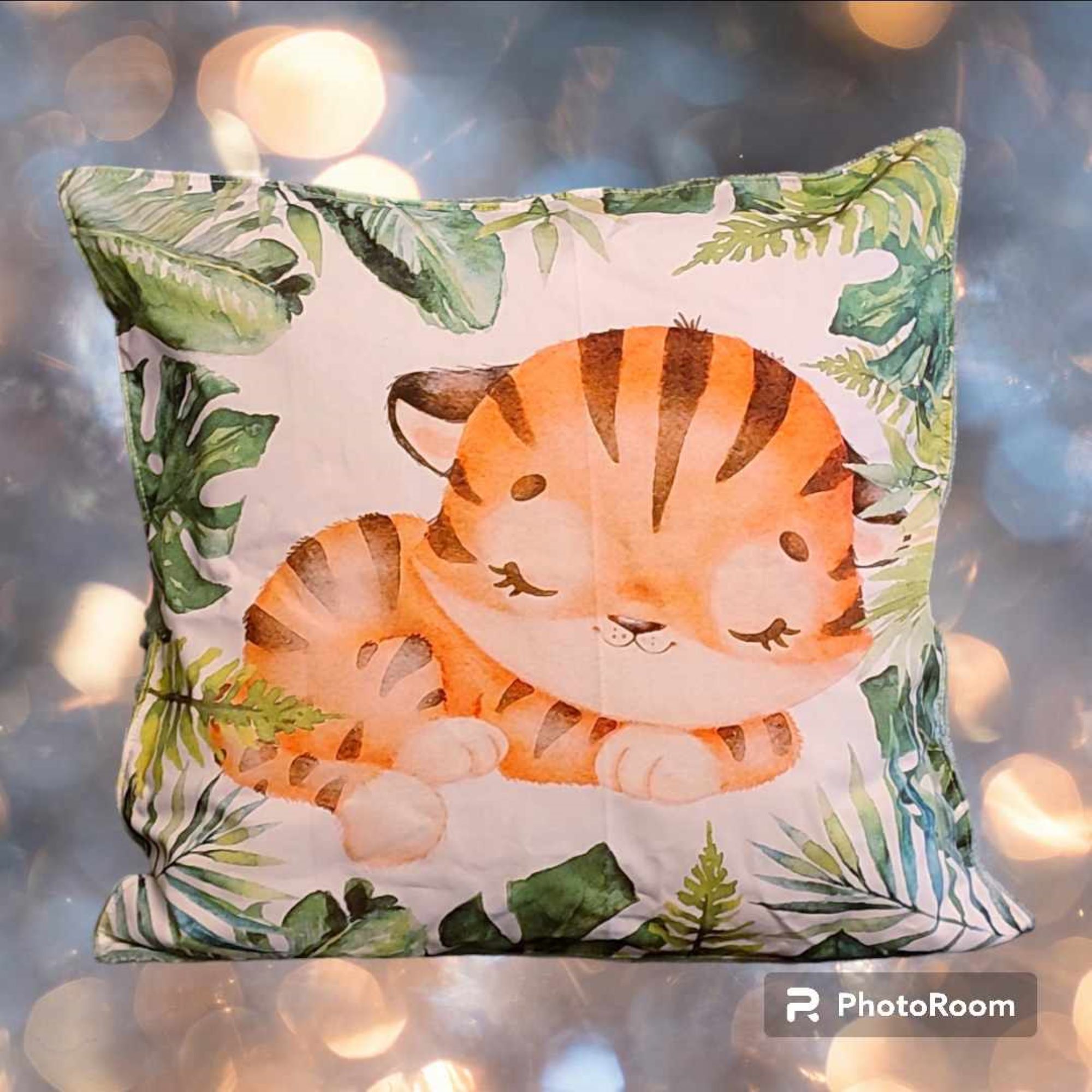 Housse de coussin avec motif de tigre