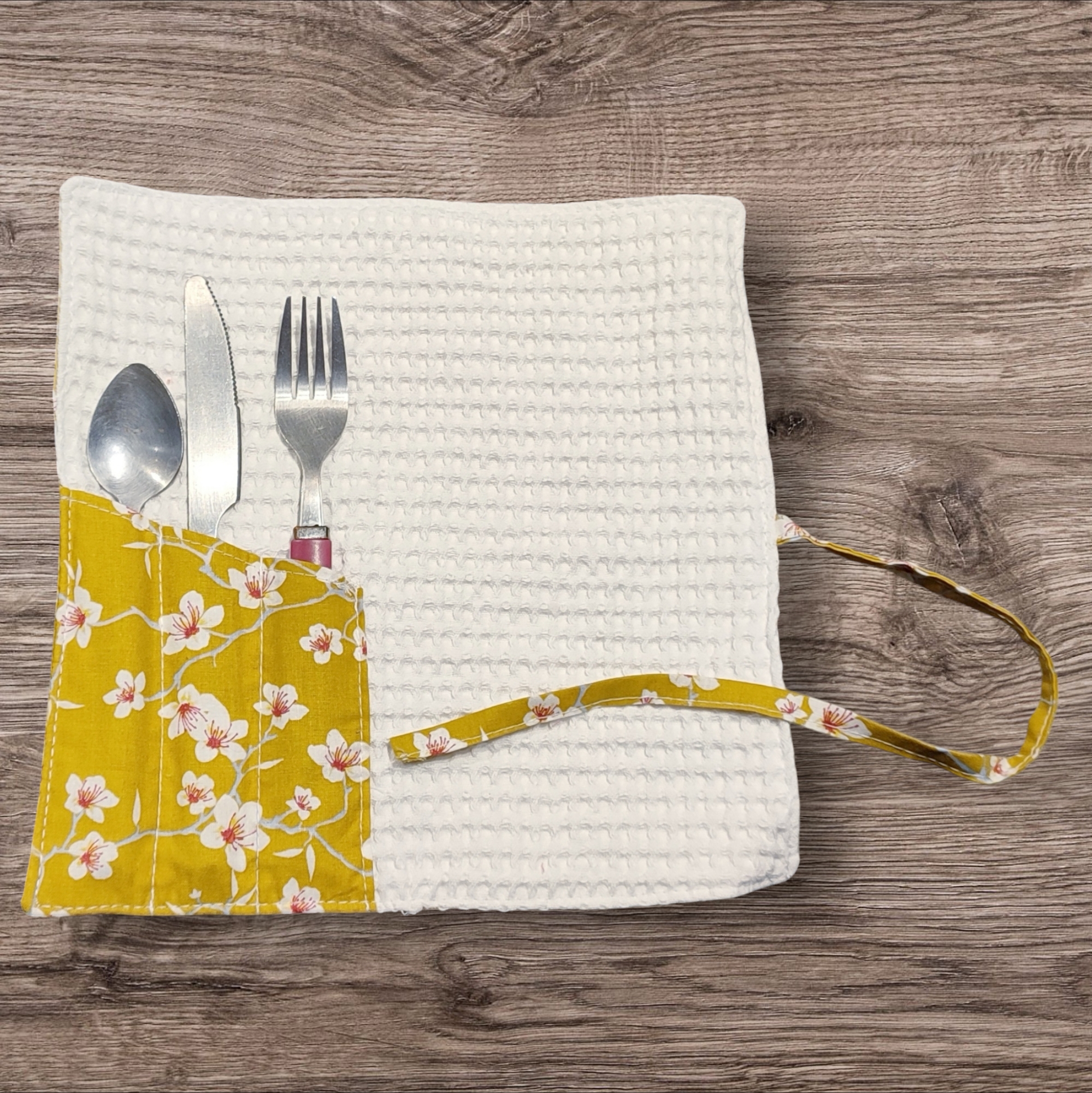 Porte-couverts en tissu