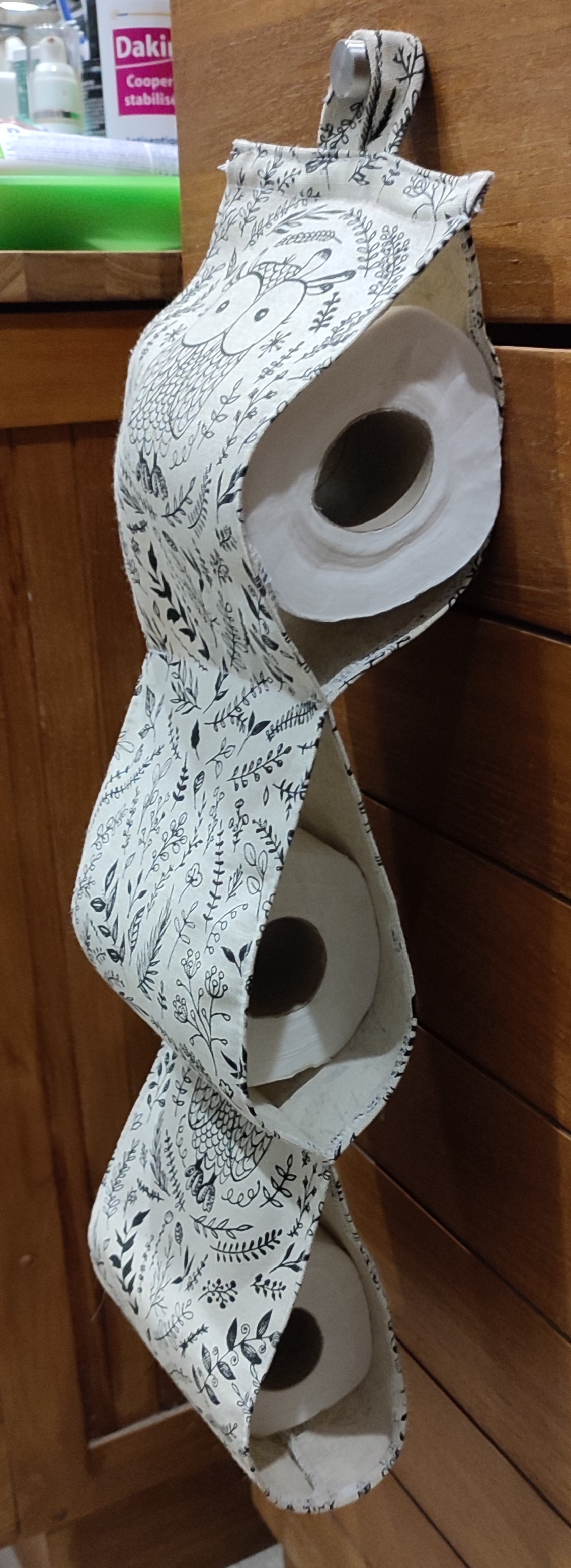 Porte-rouleaux de papier toilette à suspendre