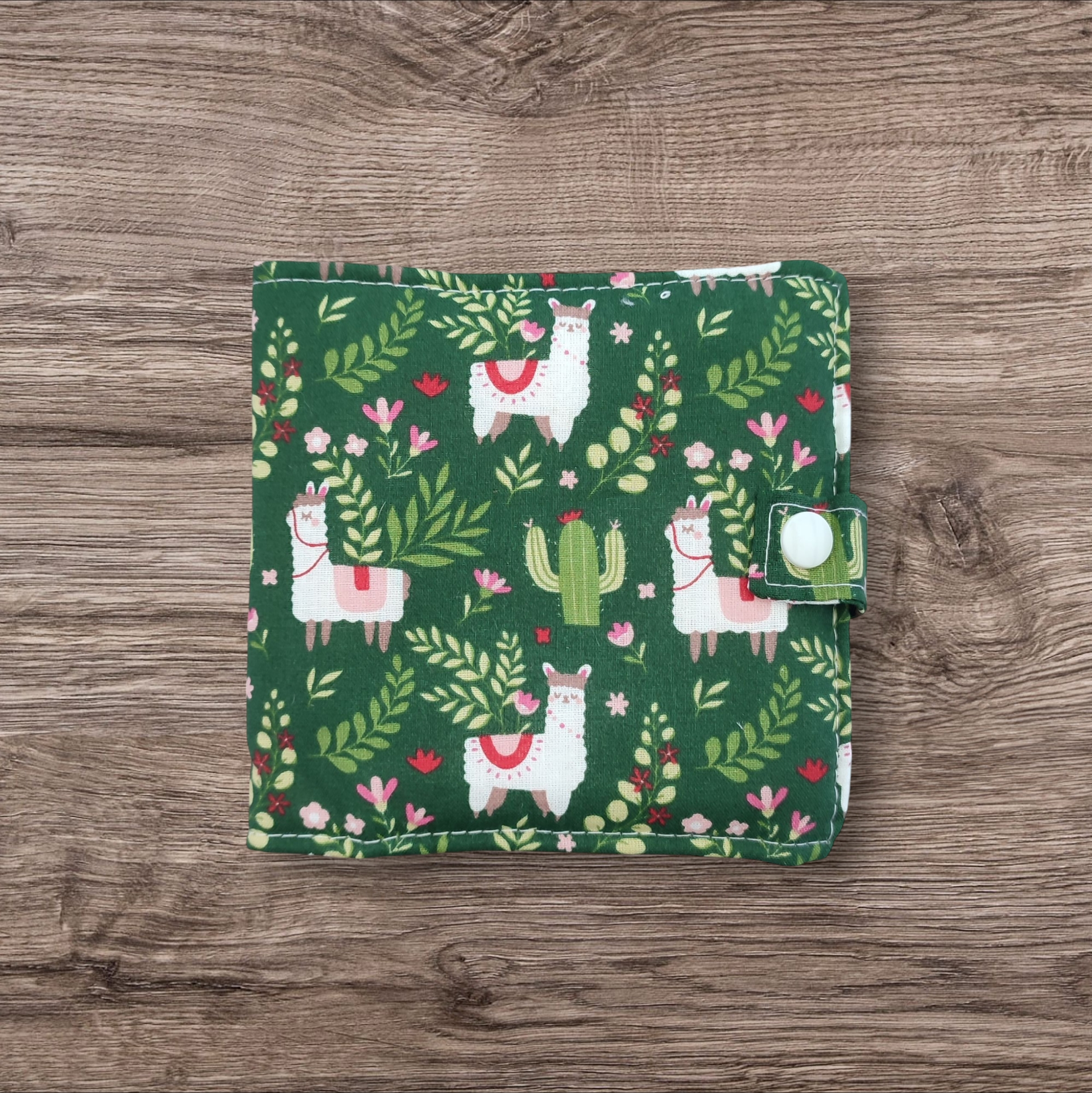 Lingettes pour bébé et leur pochette de rangement