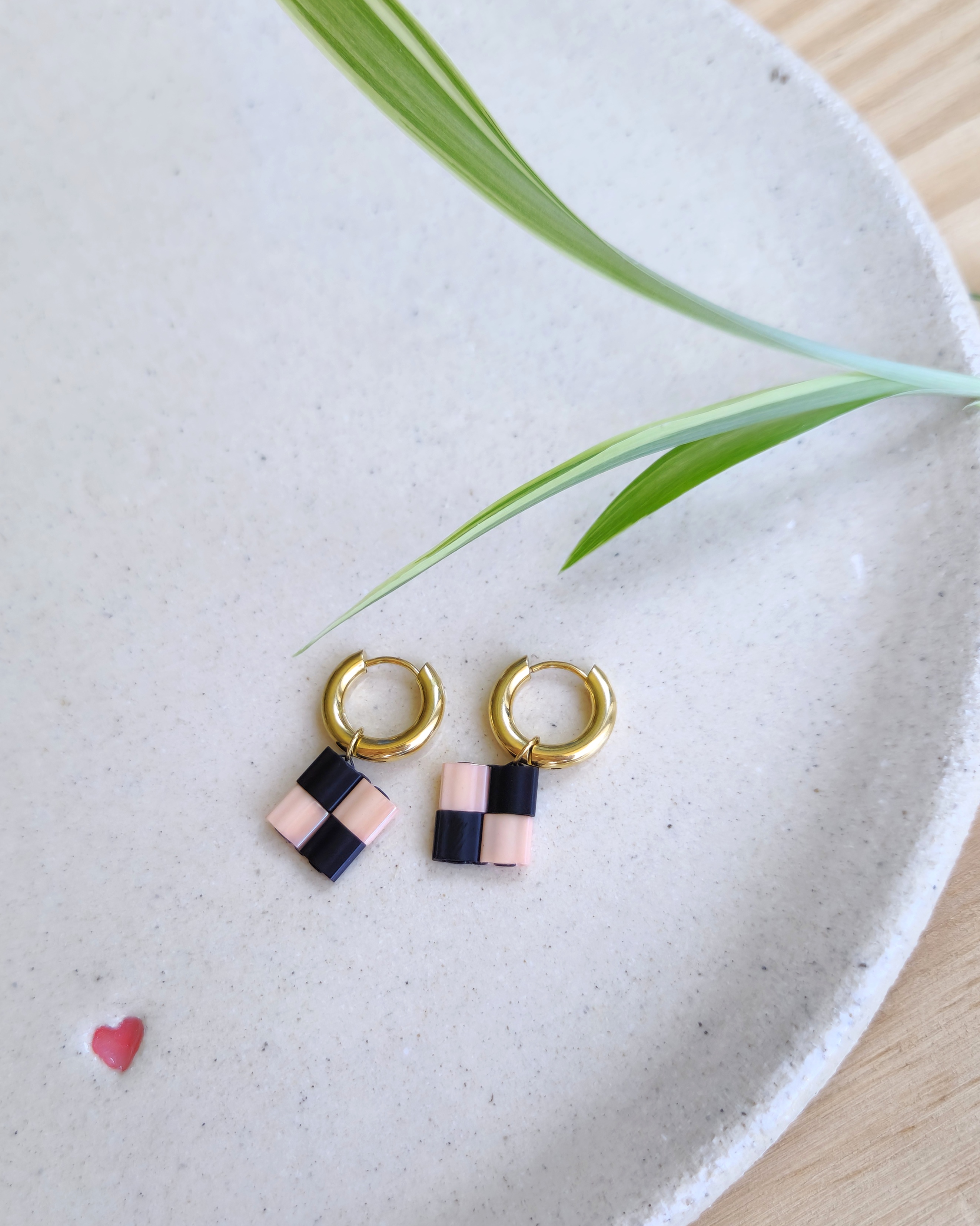 Ttipia - Rose et Noir