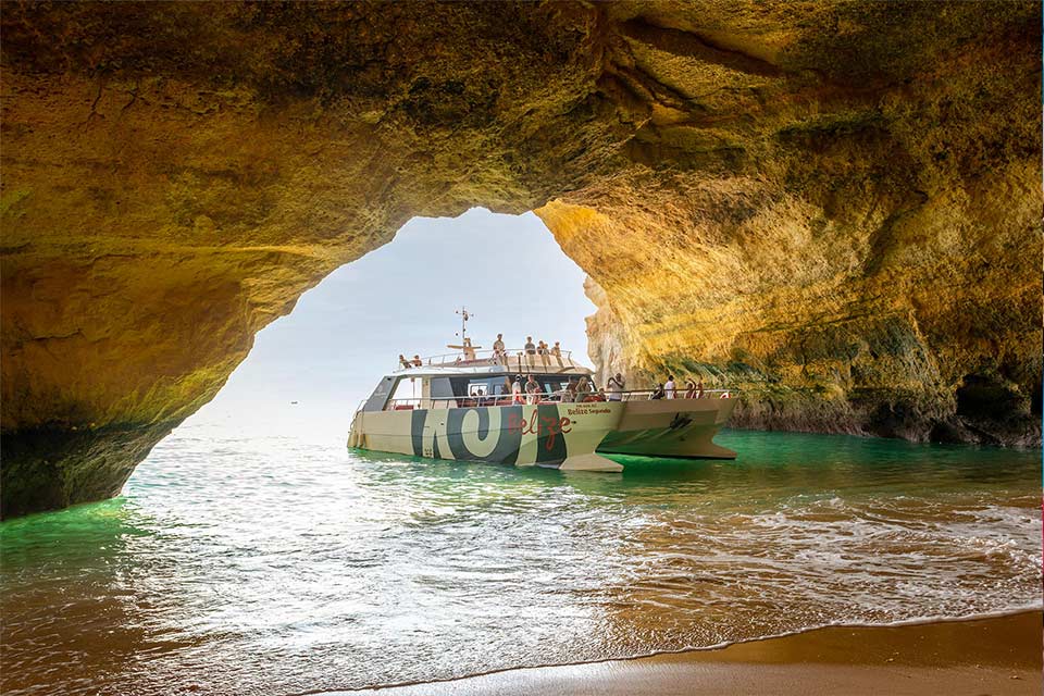 Passeio à Gruta de Benagil