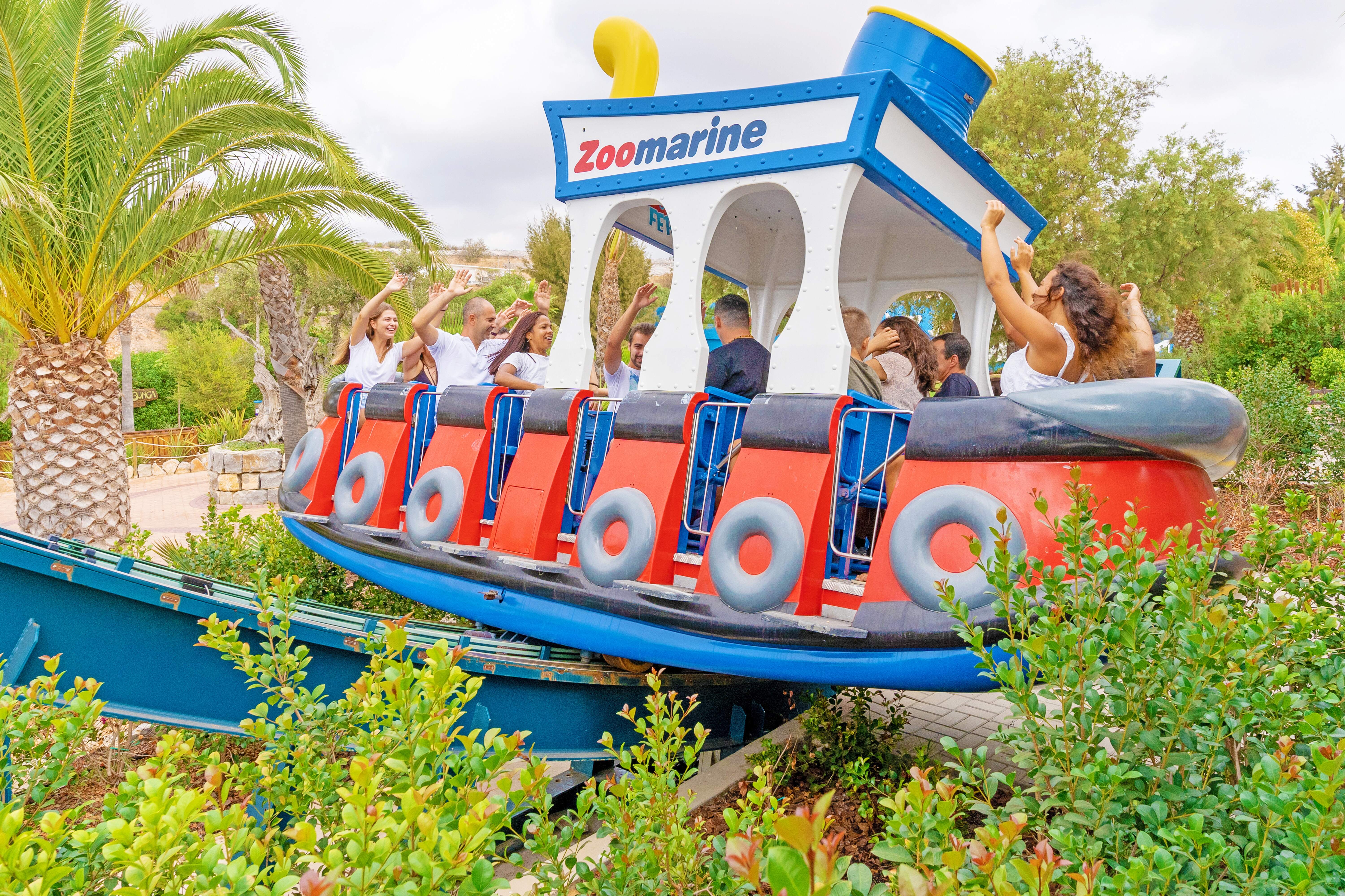 1-day admission ticket. Junior | Senior >= 1.00 metre - 10 years old >= 65 years old