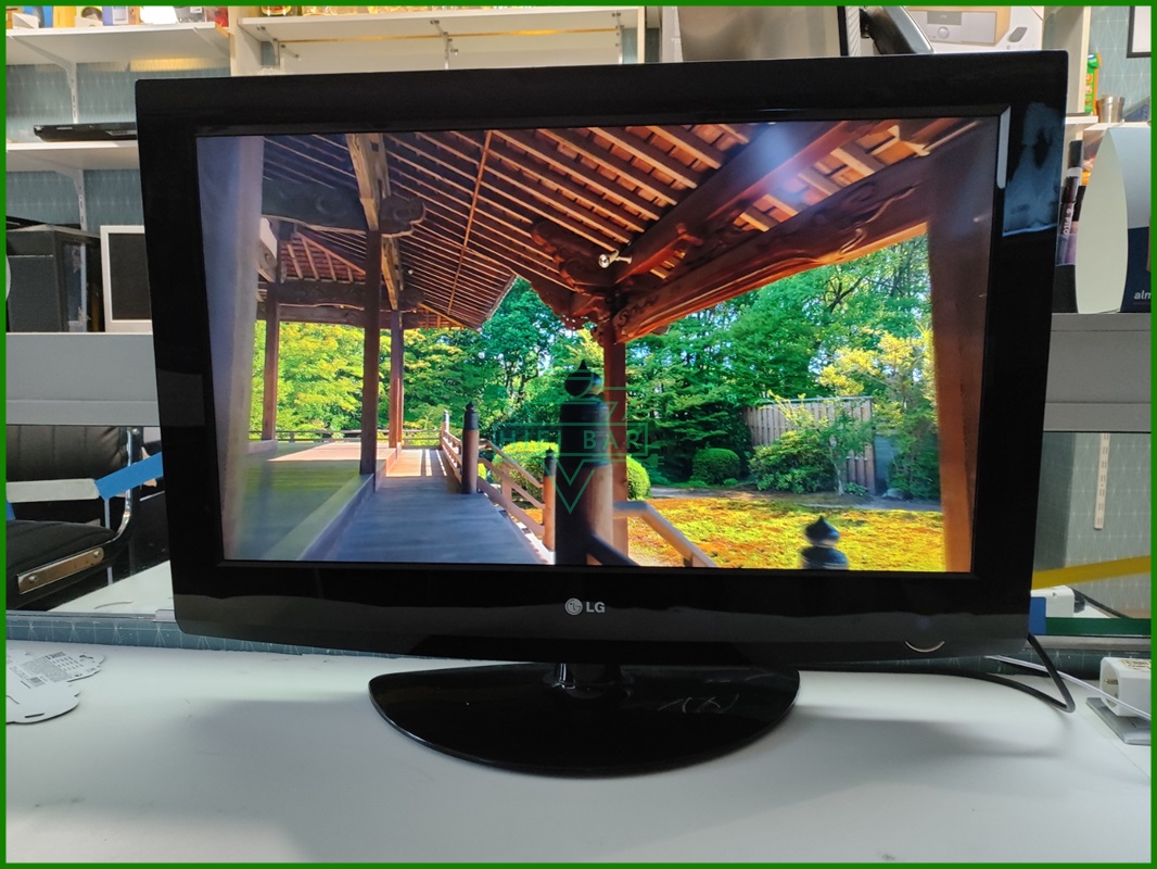 📺 TV LG 32LF2510 (2010) - 32" HD Ready, LED, Compact et Performant