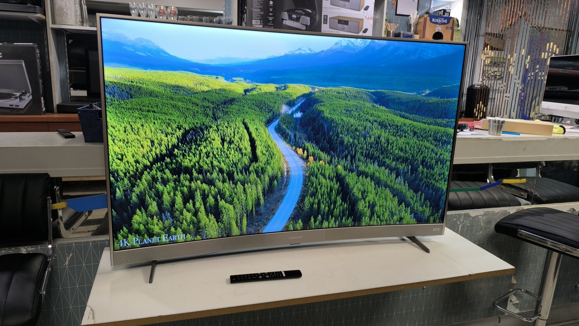 📺 THOMSON 55UC6586 (2019) – TV 55" incurvée, 4K UHD, Android TV