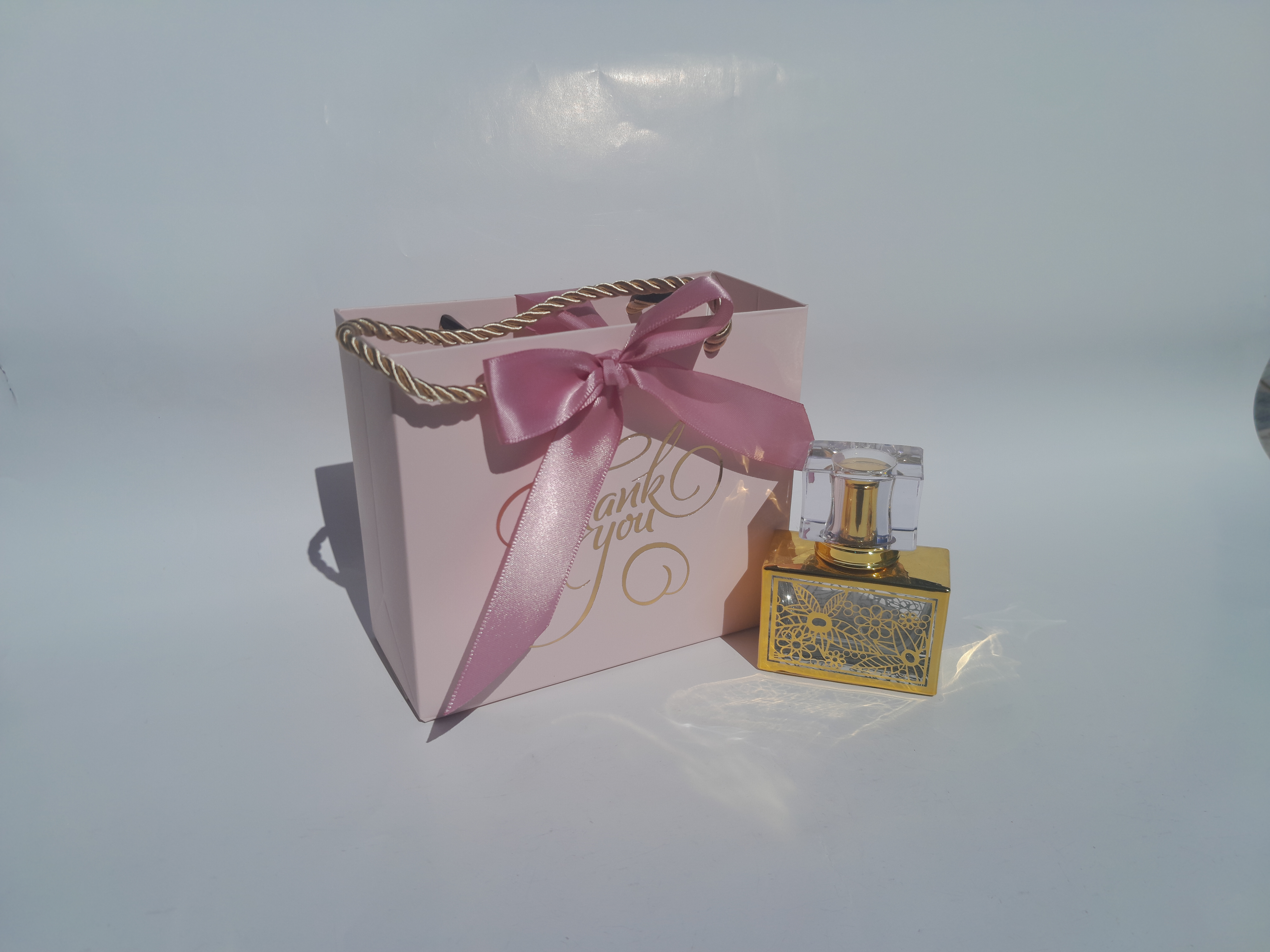 Unique & Personalized Wedding Thank You Gifts