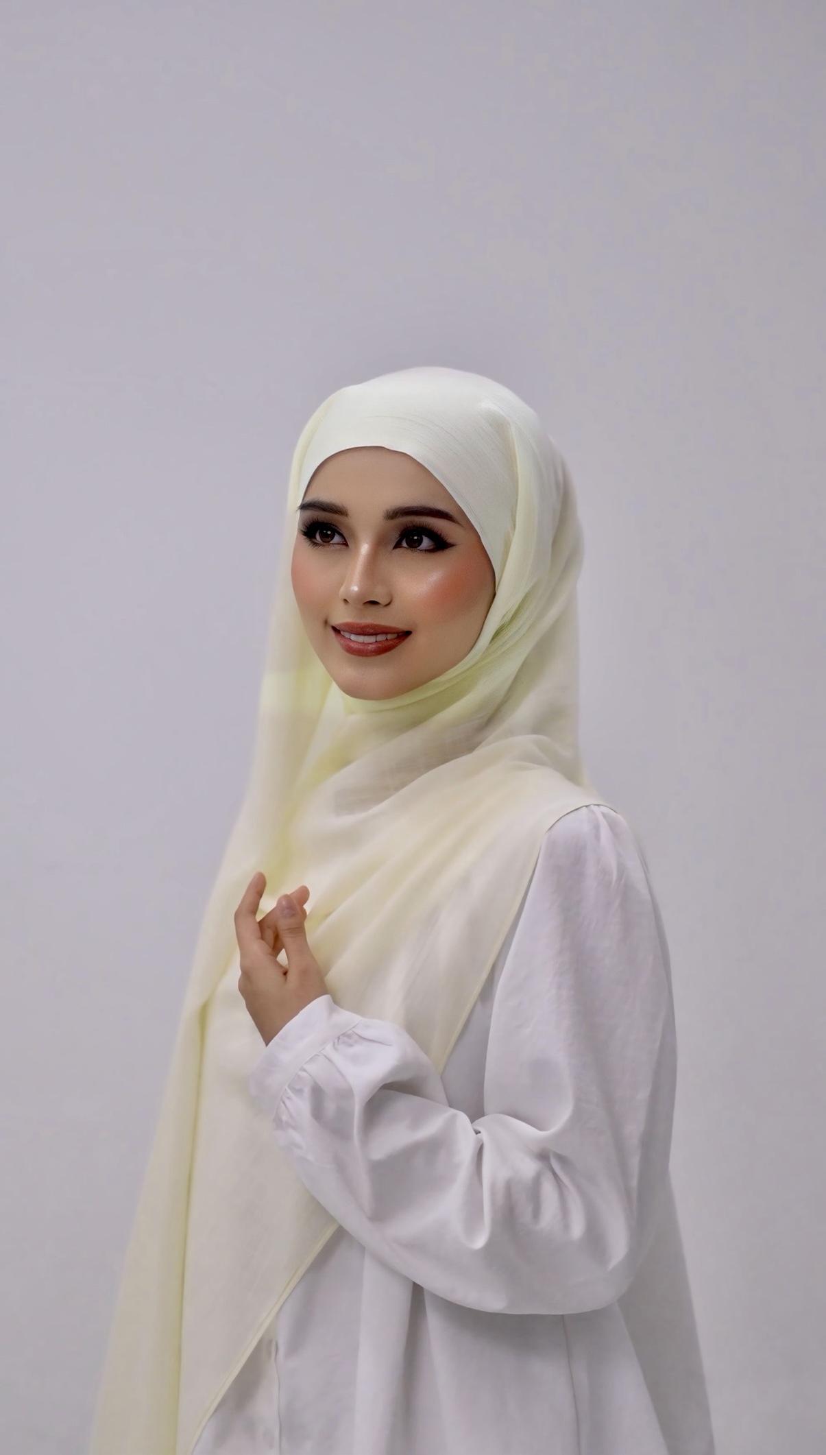 Bamboo Shawl in Soft Yellow