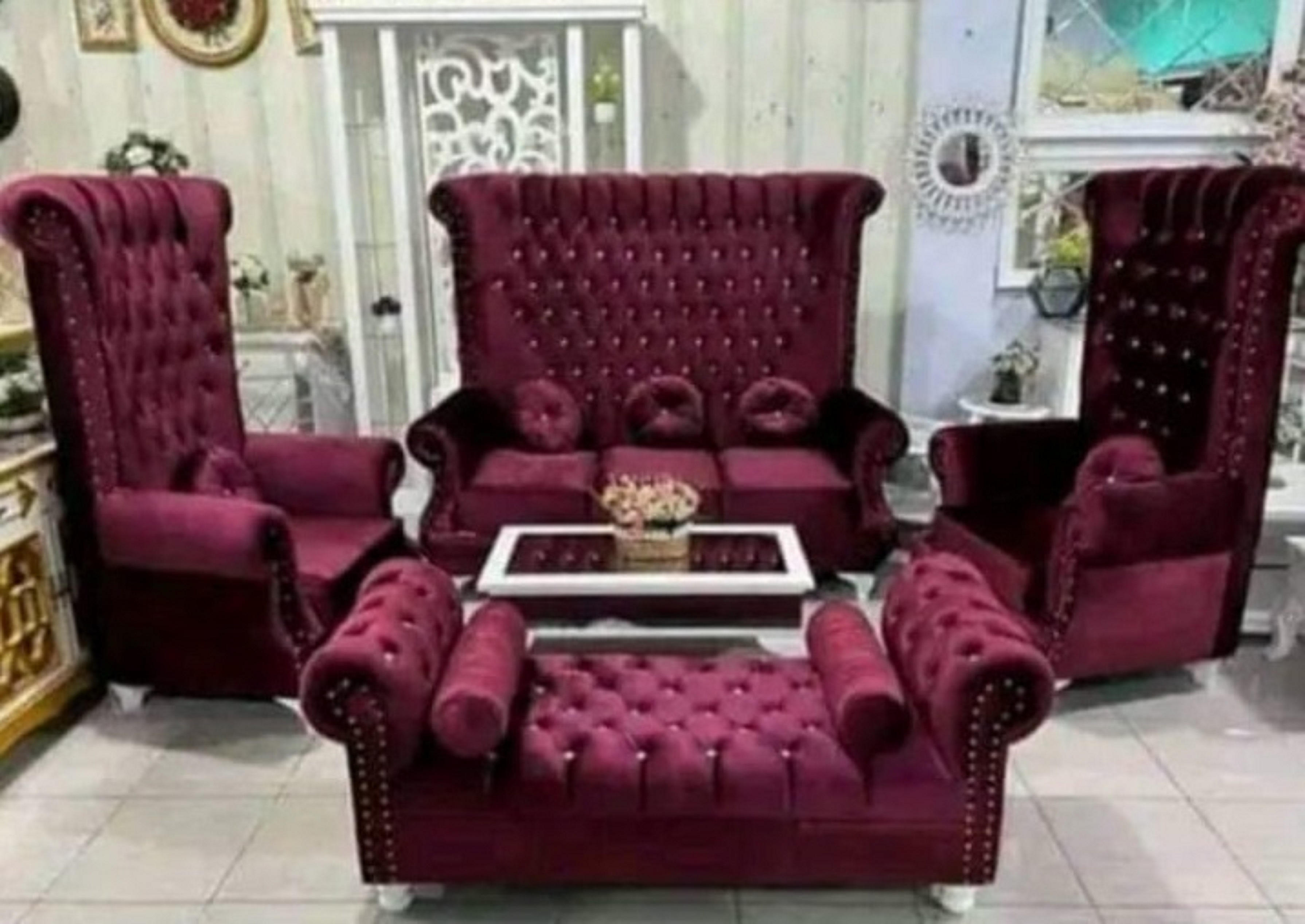 Luxurious Burgundy Living Room Set