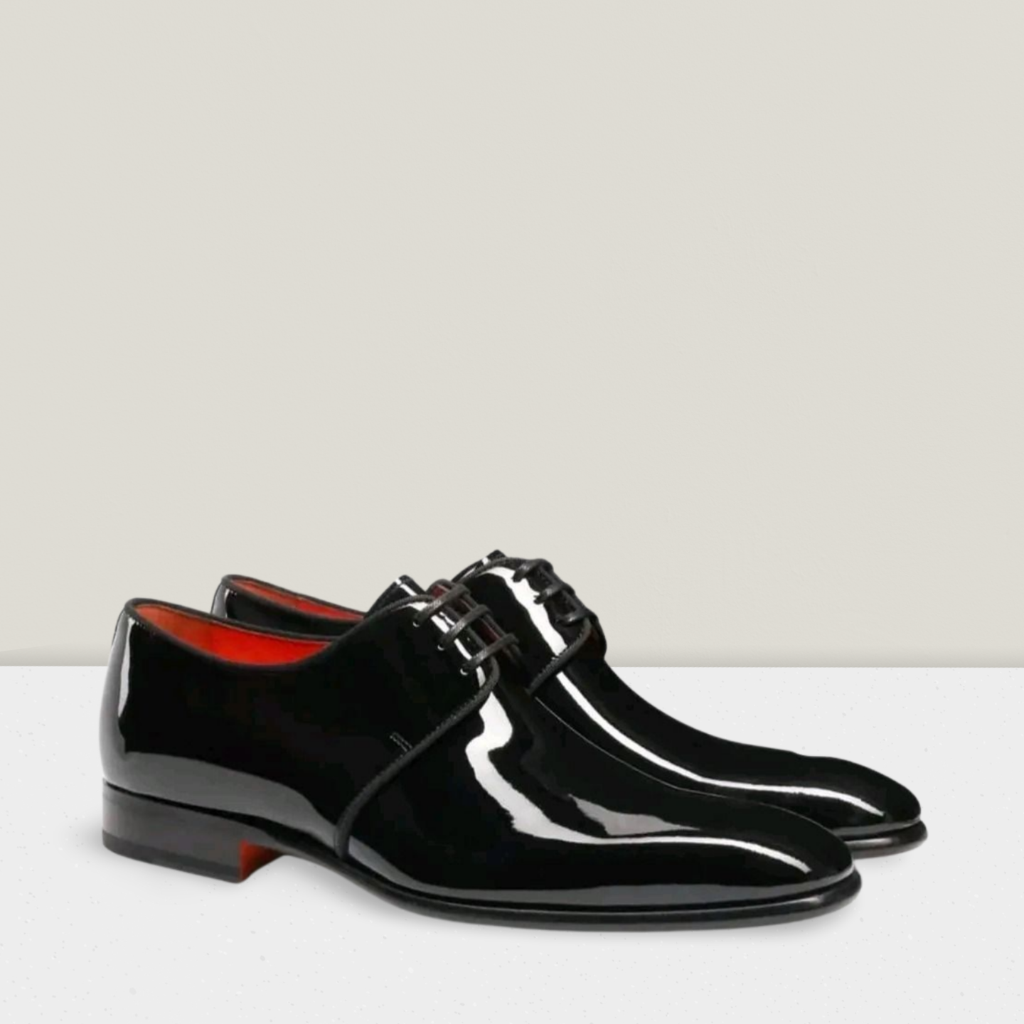 SANTONi Derby  en cuir verni noir
