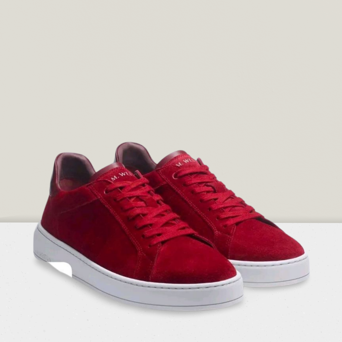 J.M WESTON Baskets on time