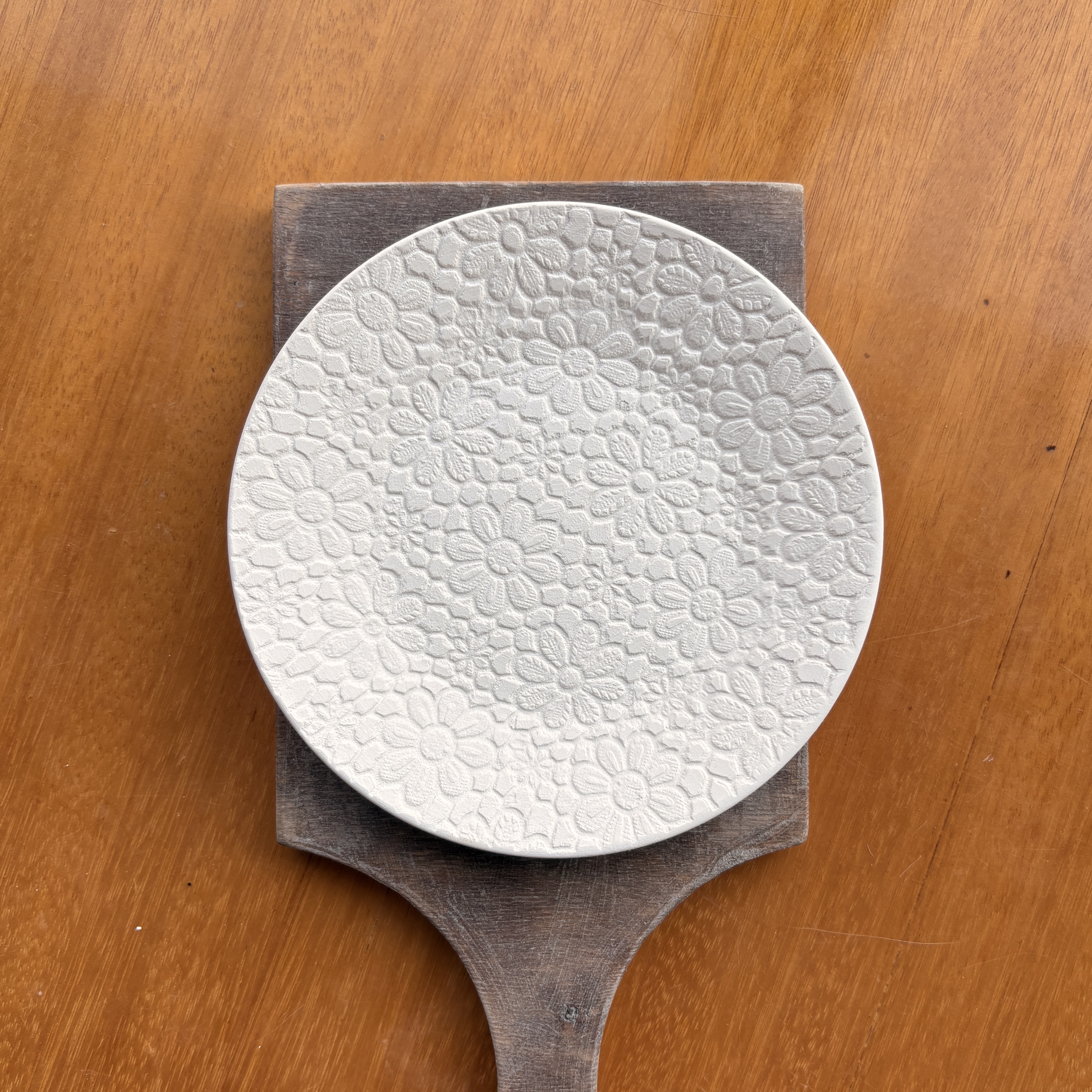 Papatya Desenli Tabak