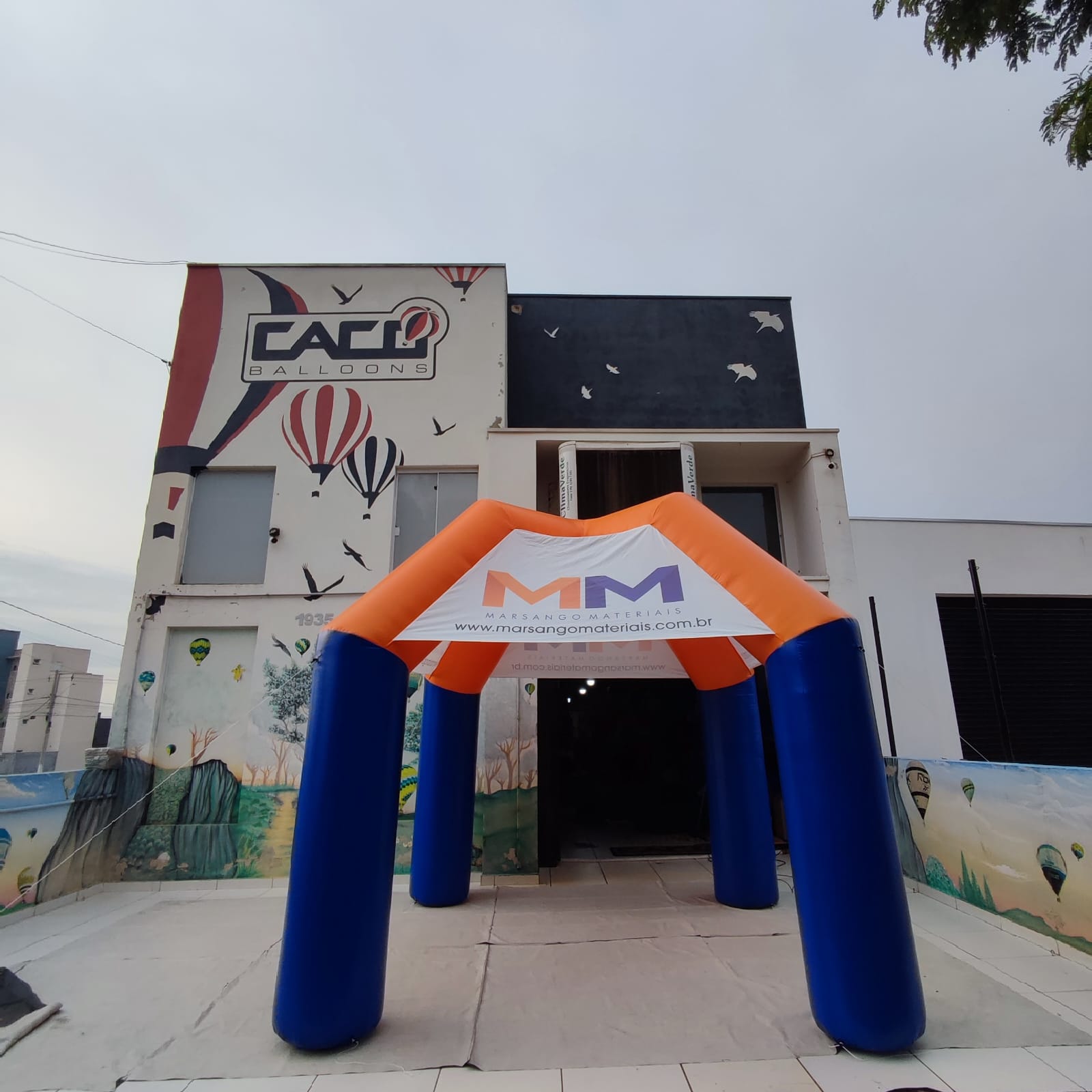 TENDA 3X3 INFLÁVEL (IMPRESSÃO PARCIAL)