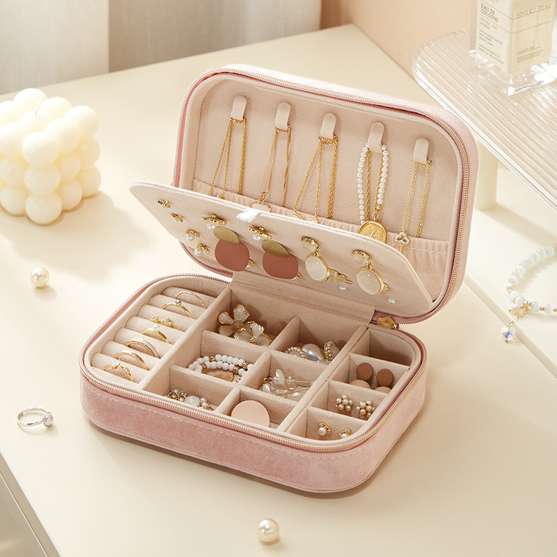 Schmuckkästchen aus Samt - Rosa