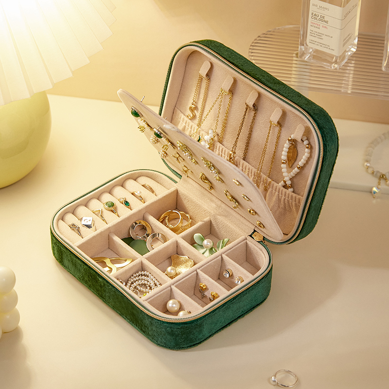 Schmuckkästchen aus Samt - Grün