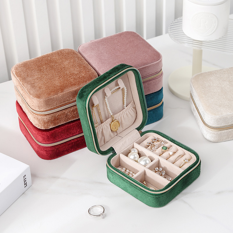 Schmuckkästchen aus Samt - Klein