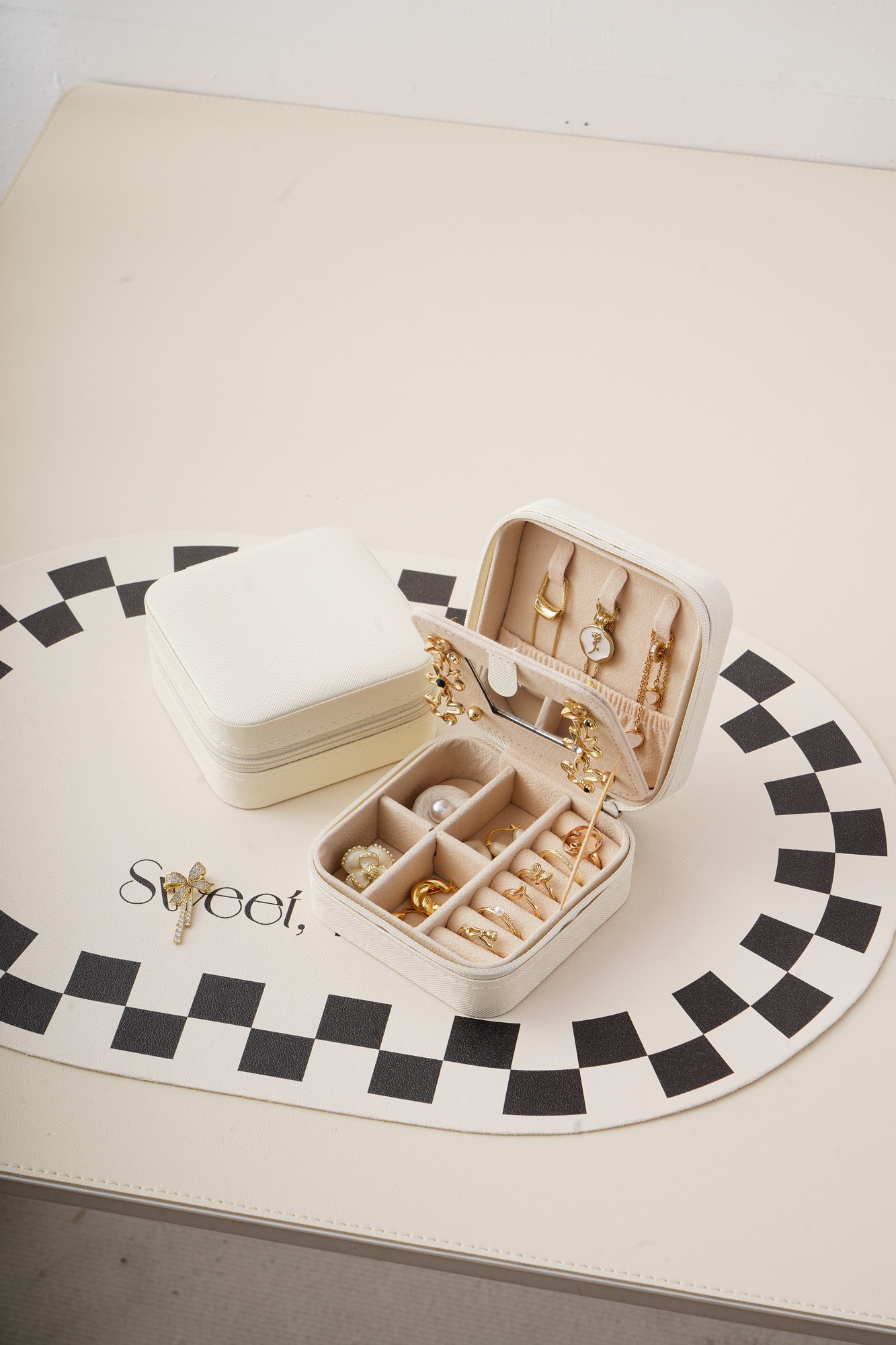 Schmuckbox PU-Leder mit Spiegel - Klein