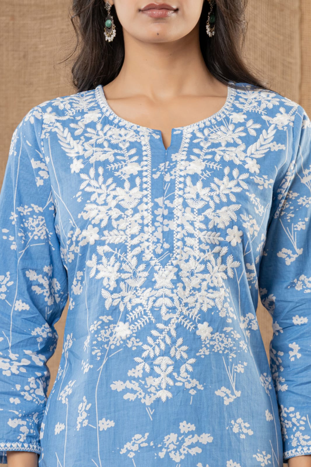 Lucknowi chikankari Kurti Pant Set