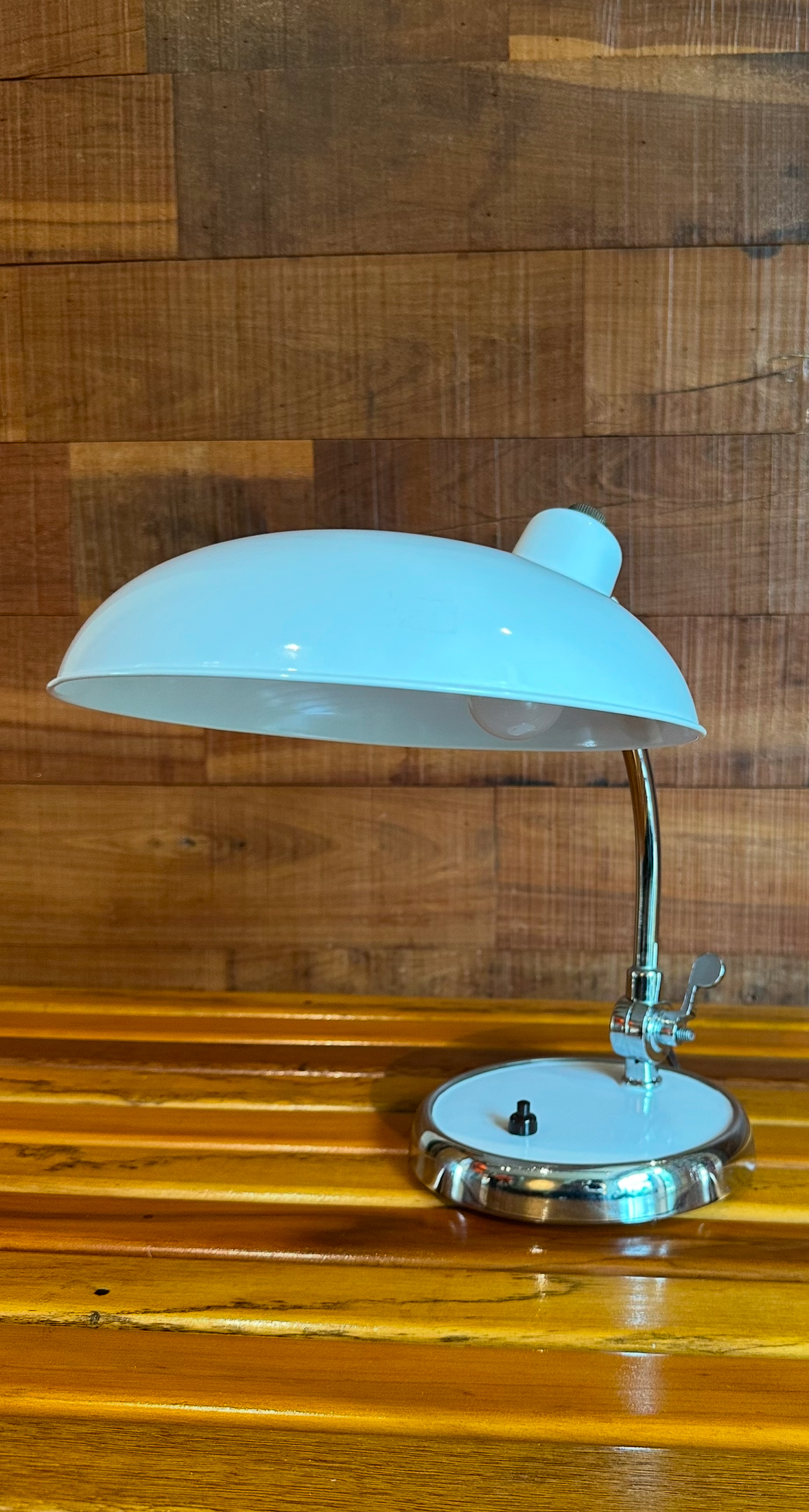 LUMINÁRIA DE MESA