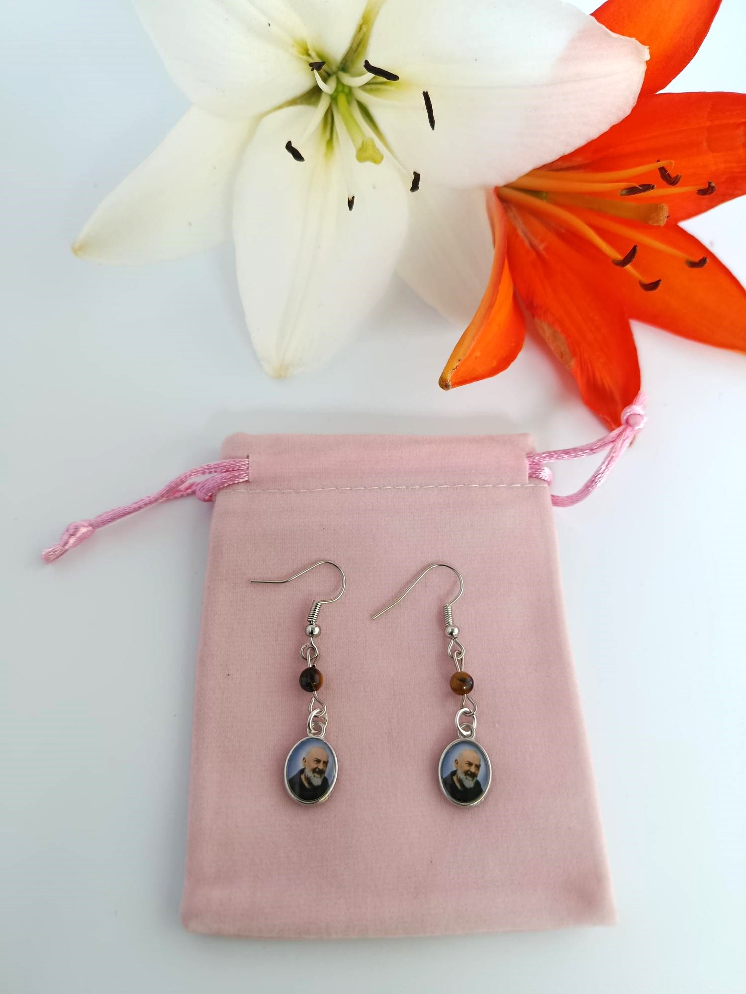Boucles d’oreilles Padre Pio & Pierres Naturelles – Fait main