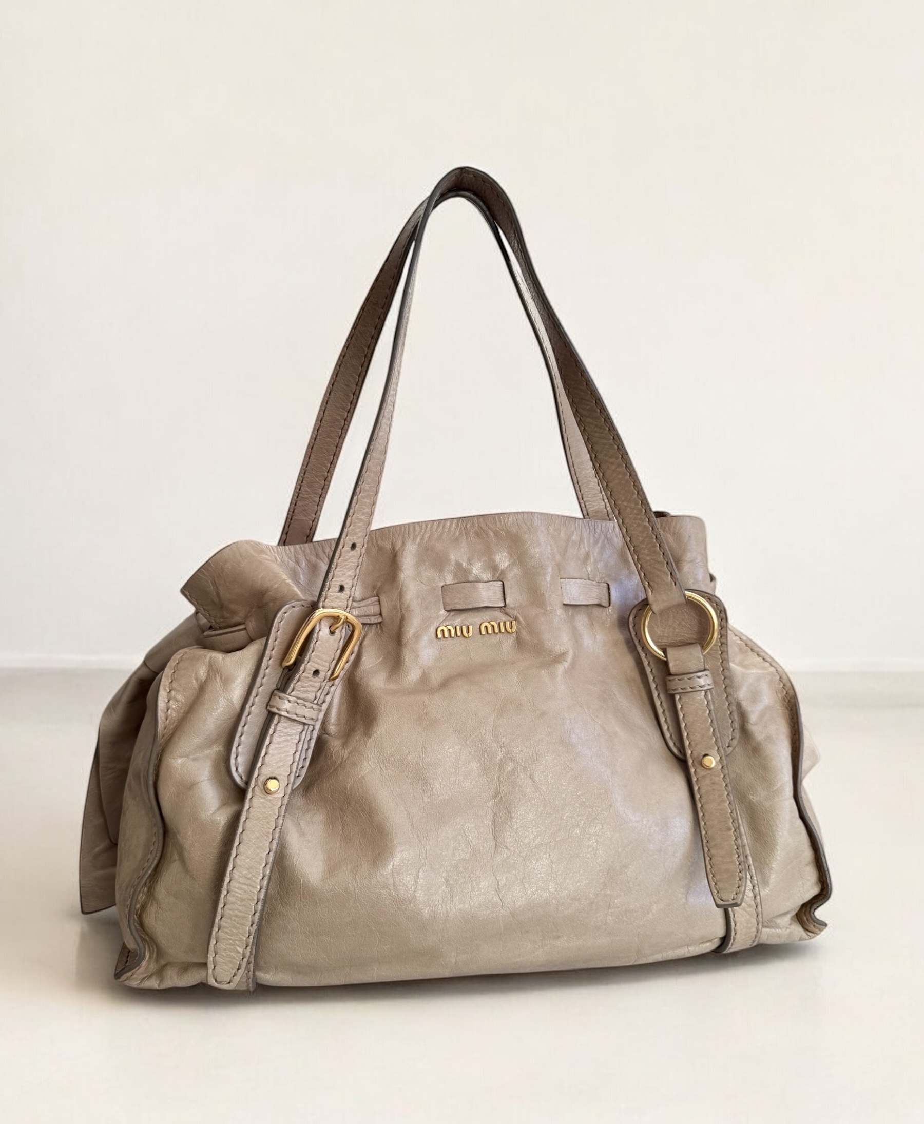 Miu Miu Vitello Lux Bow Shoulder Tote Bag