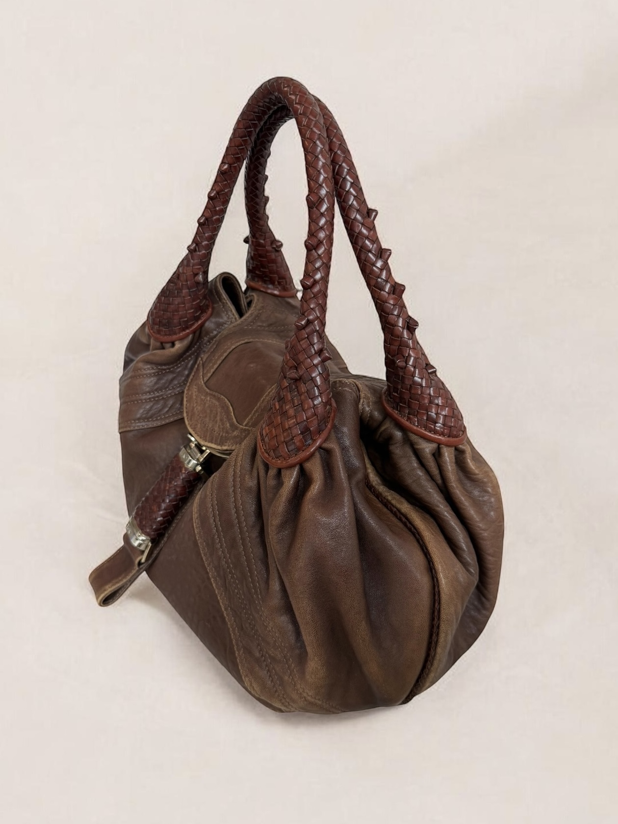 Perfect Fendi Spy Bag