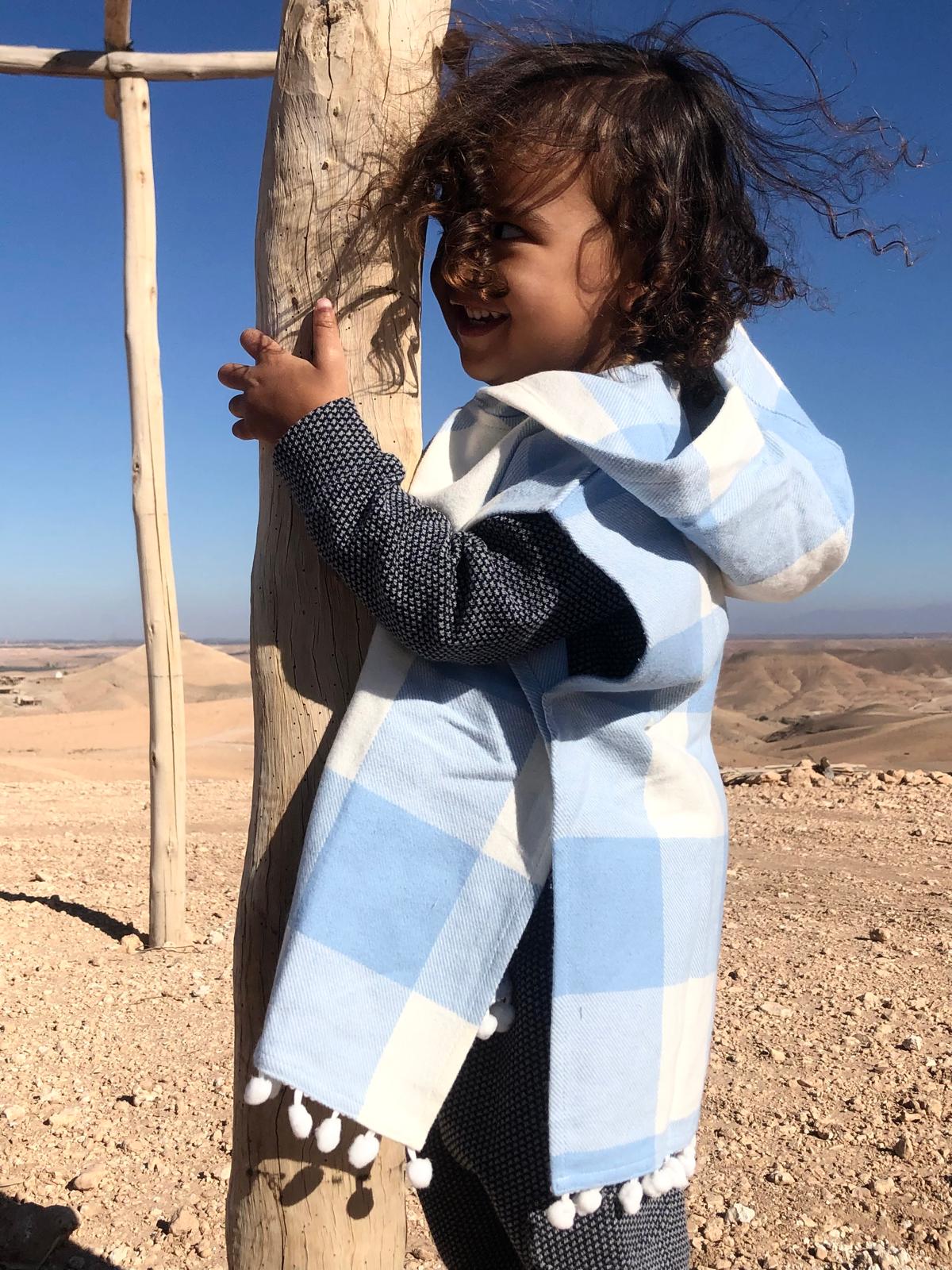 Poncho à carreaux pour enfant_Nekhoui_Maroc