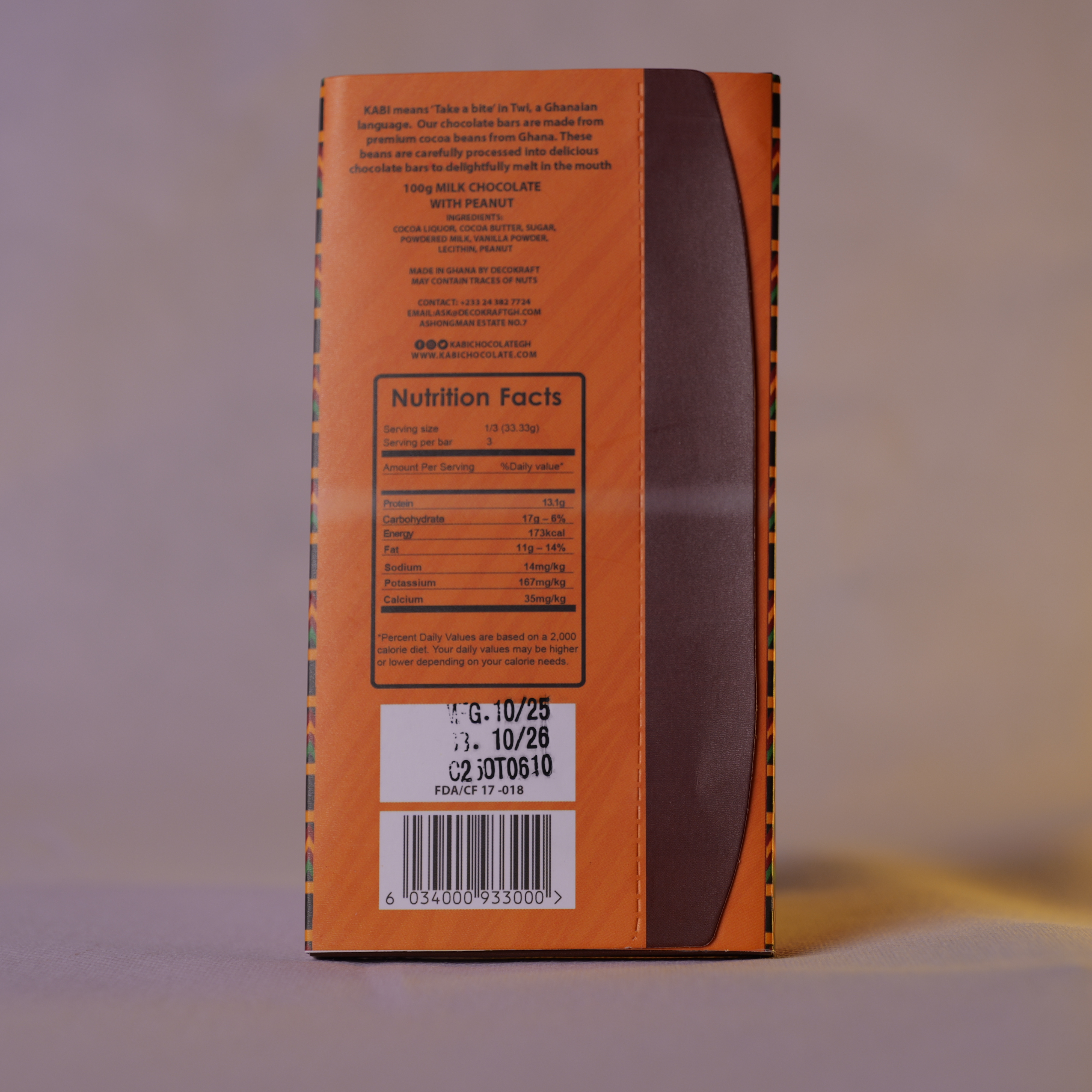 Tablette de chocolat au lait 50% cacahuète_ Ghana