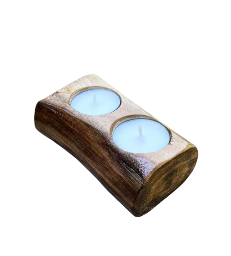 Ръчноизработени свещници от дърво- комплект