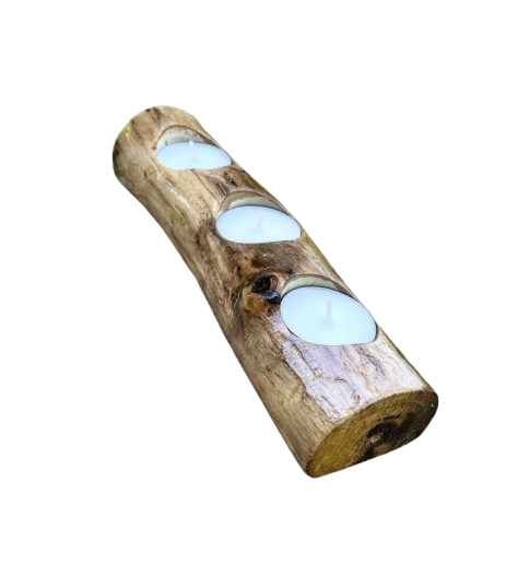 Ръчноизработени свещници от дърво- комплект