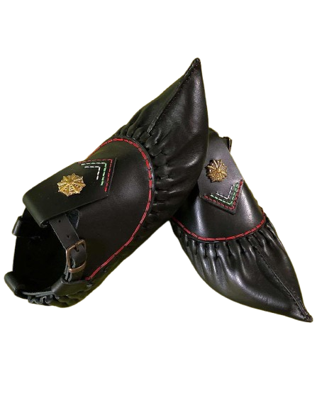 Традиционни български царвули от естествена кожа- светли и черни