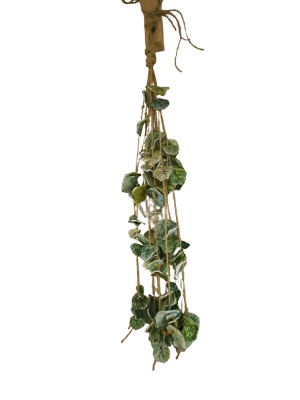 Пролетни Листа - наниз от глинени листа -- ръчна изработка