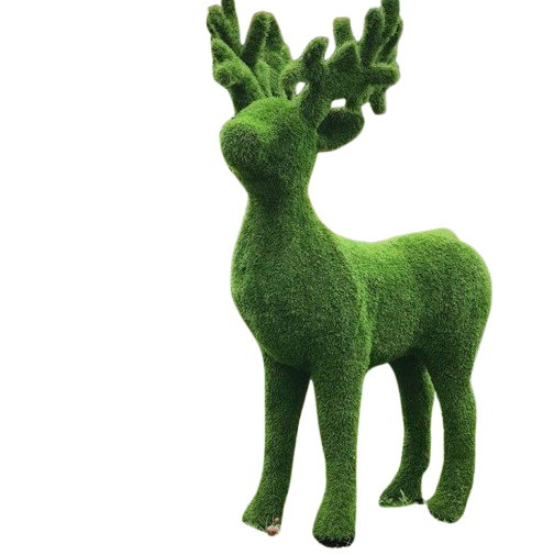 Метални скулптури облицовани с изкуствена трева