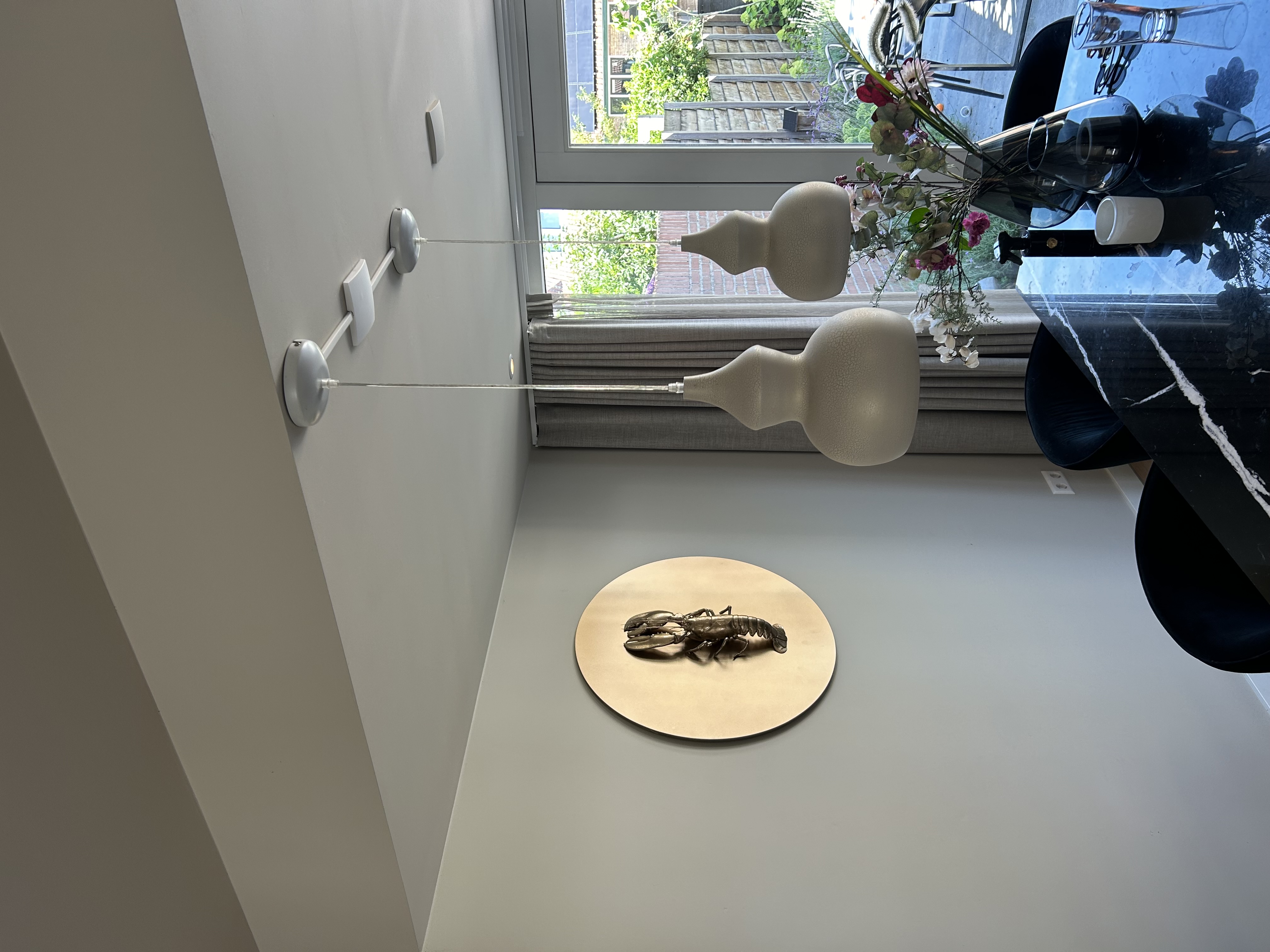 Gouden kreeft kunstwerk